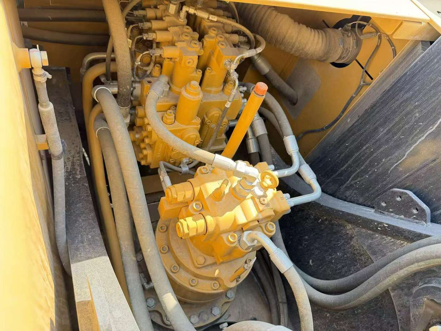 Buy Sany SY205C Used Excavator / 3