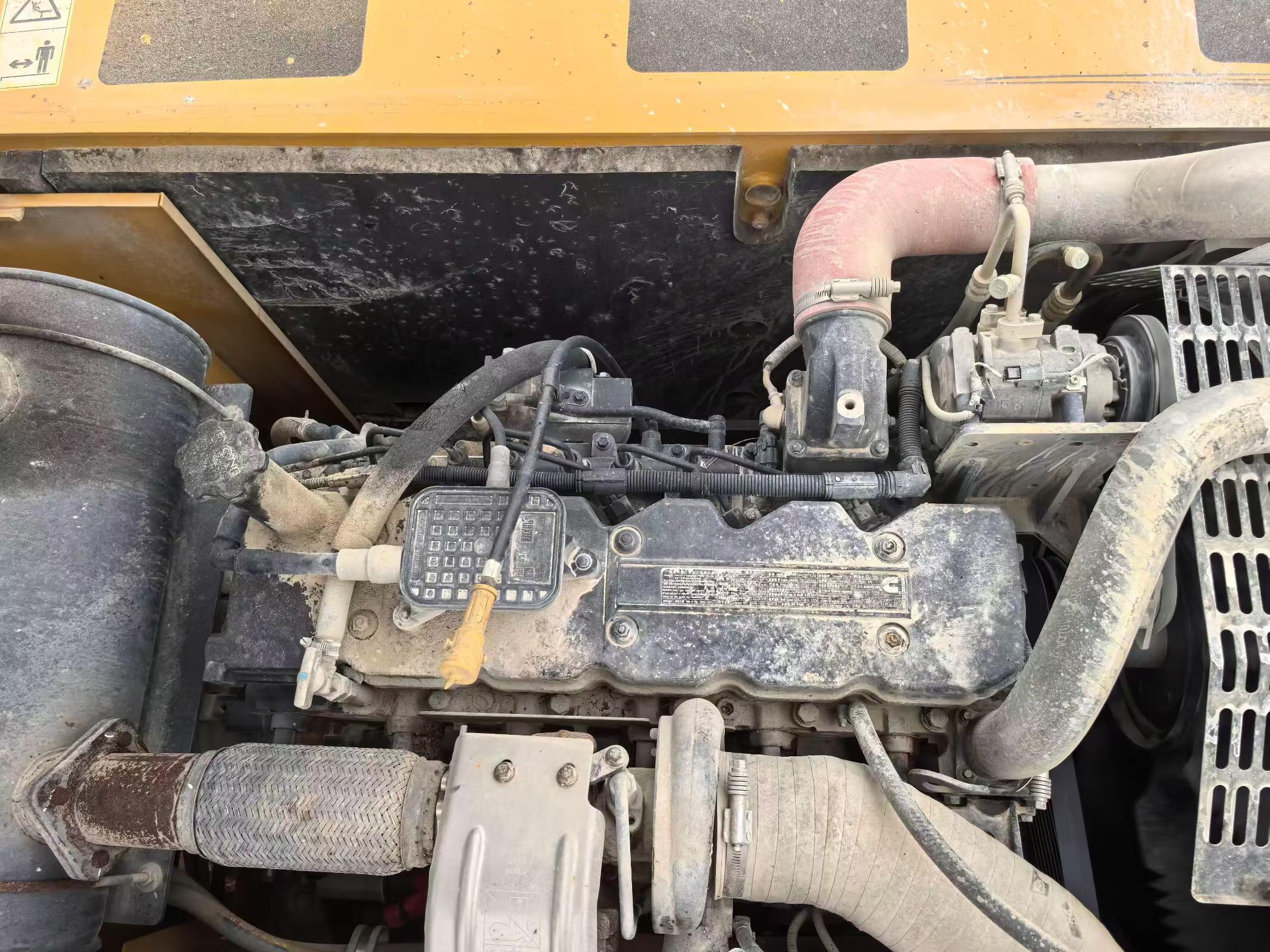 Buy XCMG XE200 Used Excavator / 4