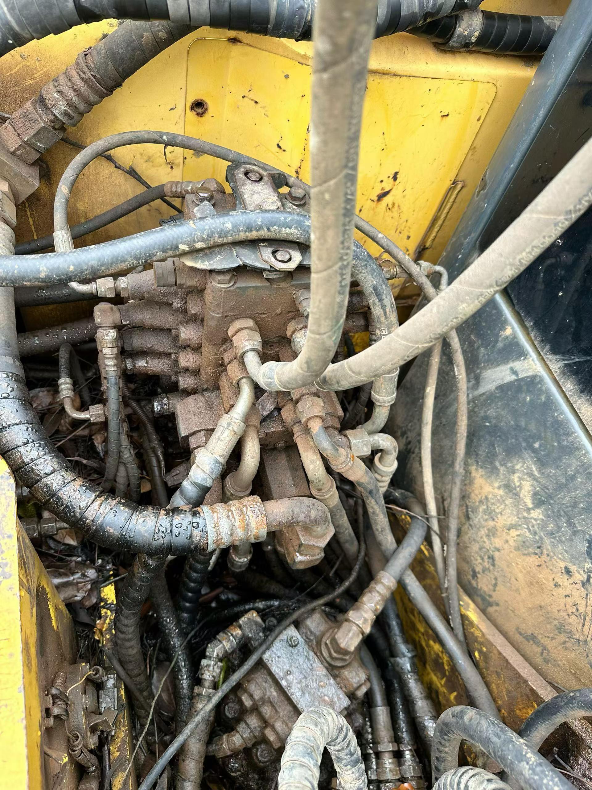 Buy Komatsu PC70-8 Used Excavator / 3