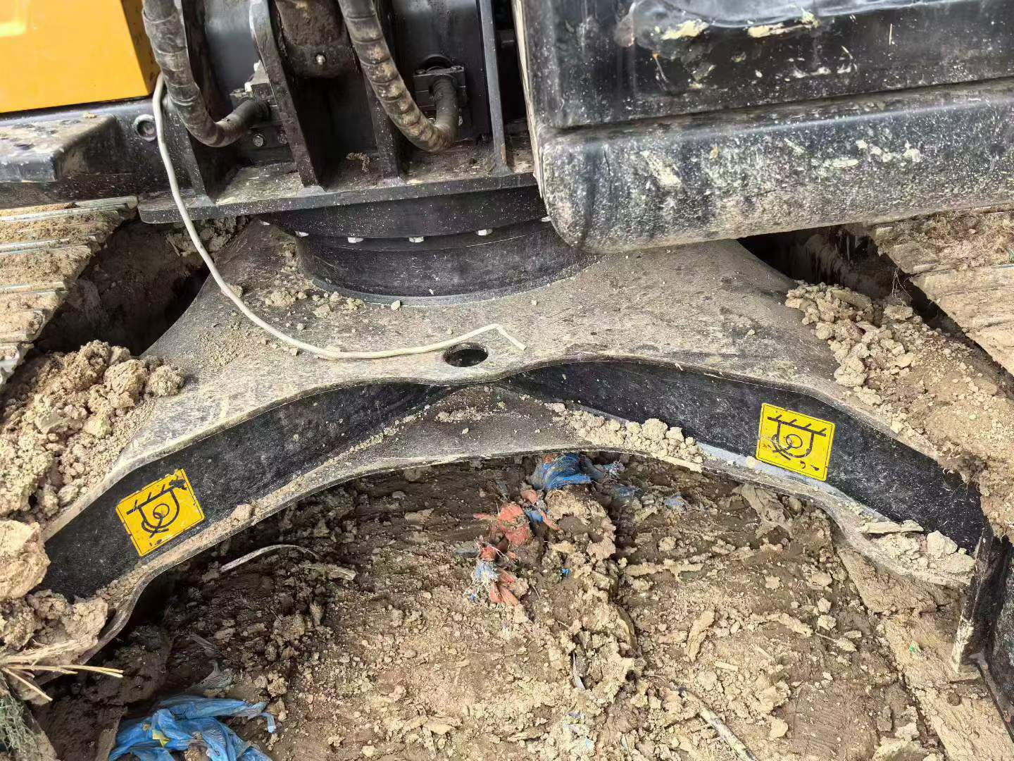 Buy Sany SY75 Used Excavator / 3