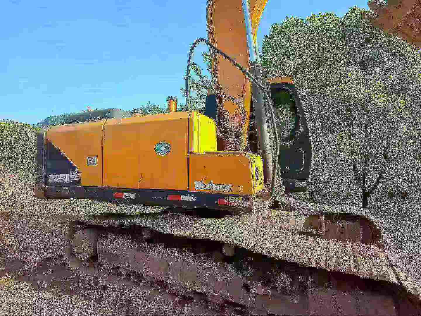Buy Hyundai R215-7 Used Excavator / 2