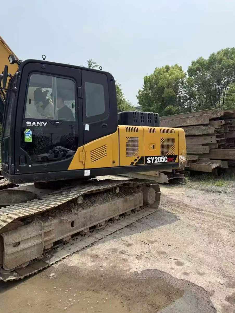Buy Sany SY205C Used Excavator / 3