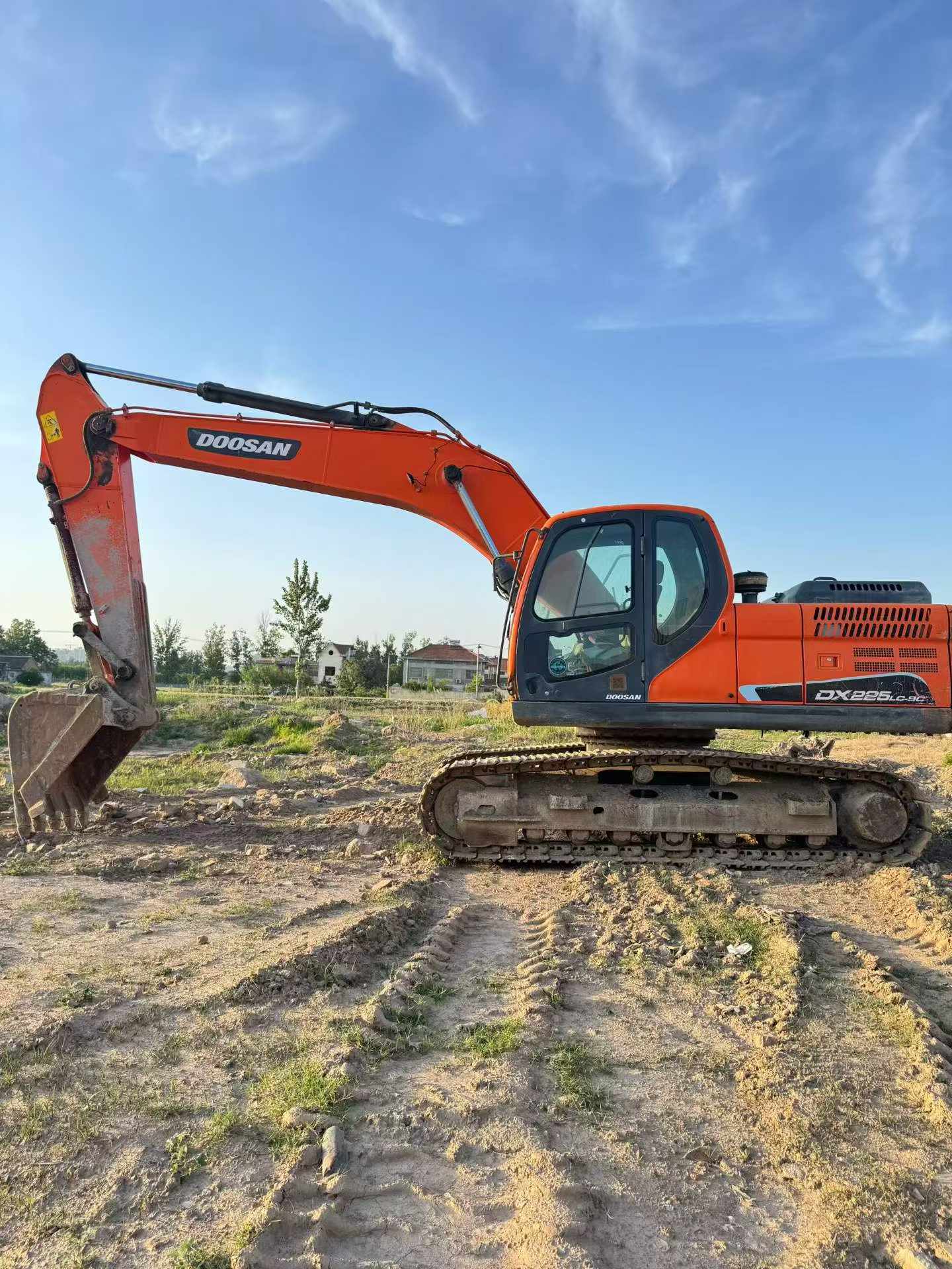 Buy Doosan DX215-9C Used Excavator / 4