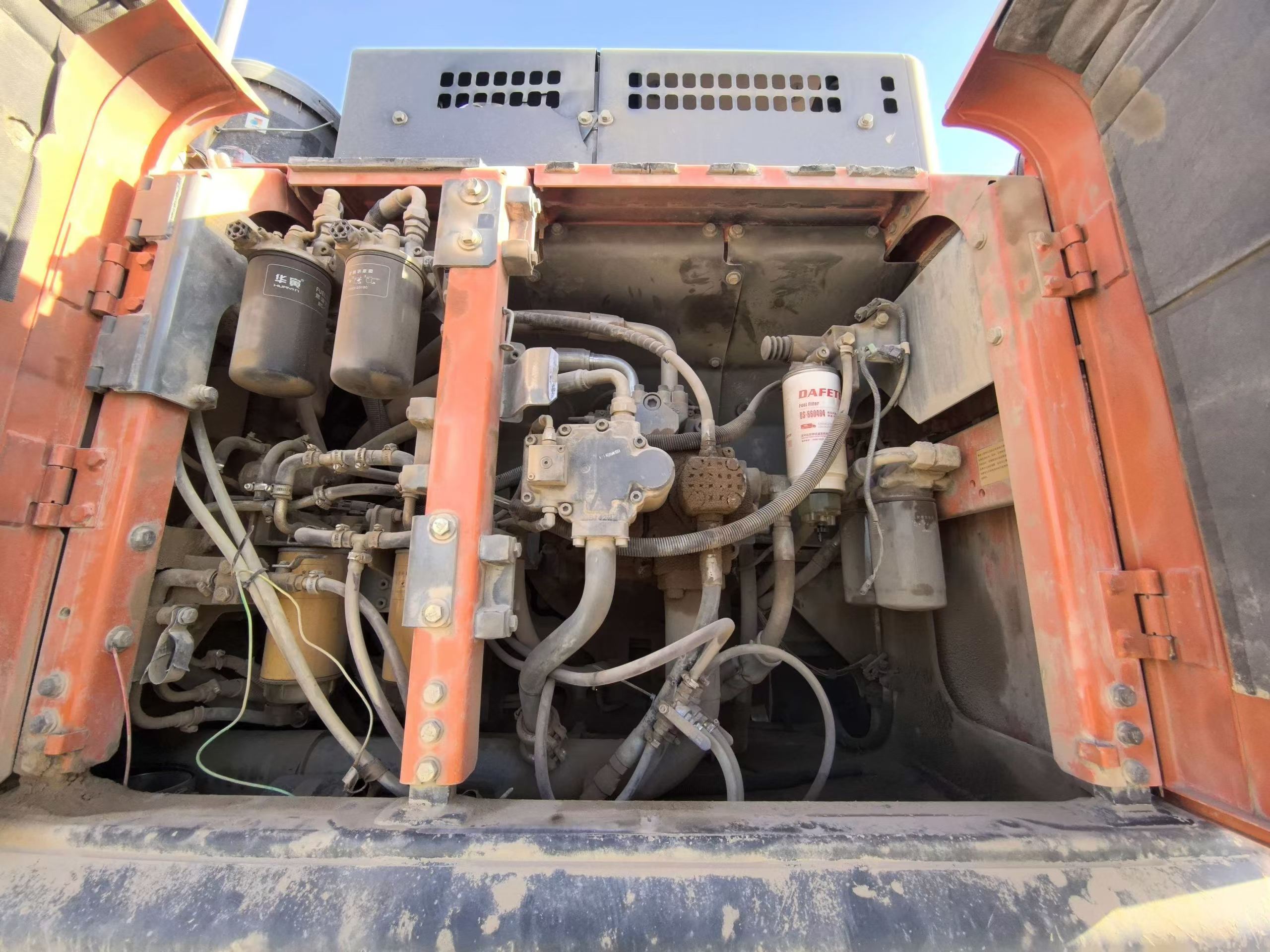 Buy Hitachi ZX490LCH-5A Used Excavator / 7