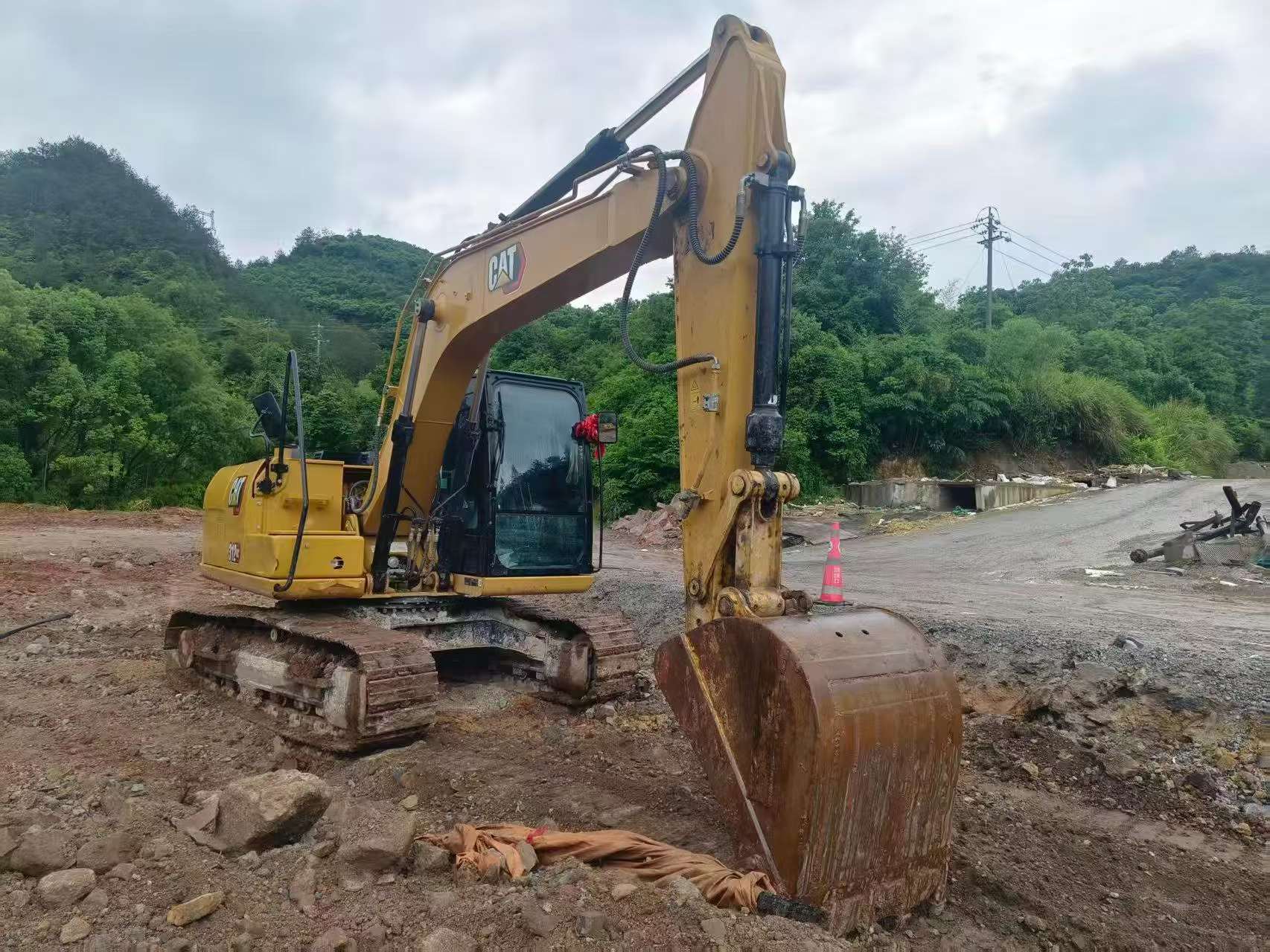 Buy Caterpillar 312 Used Excavator / 3