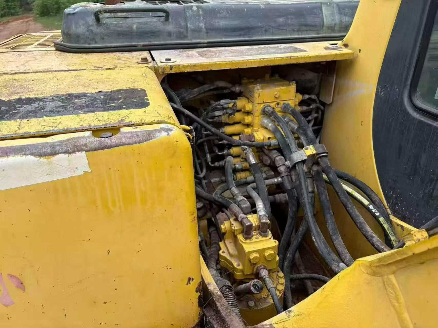 Buy Komatsu PC120 Used Excavator / 8