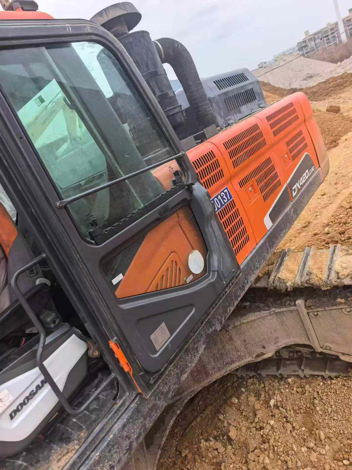 Buy Doosan DH420 Used Excavator / 8