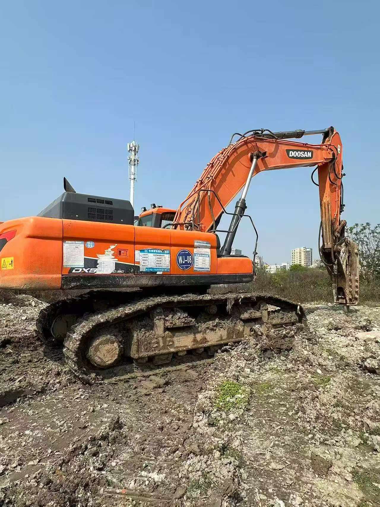 Buy Doosan DX500-SS Used Excavator / 8