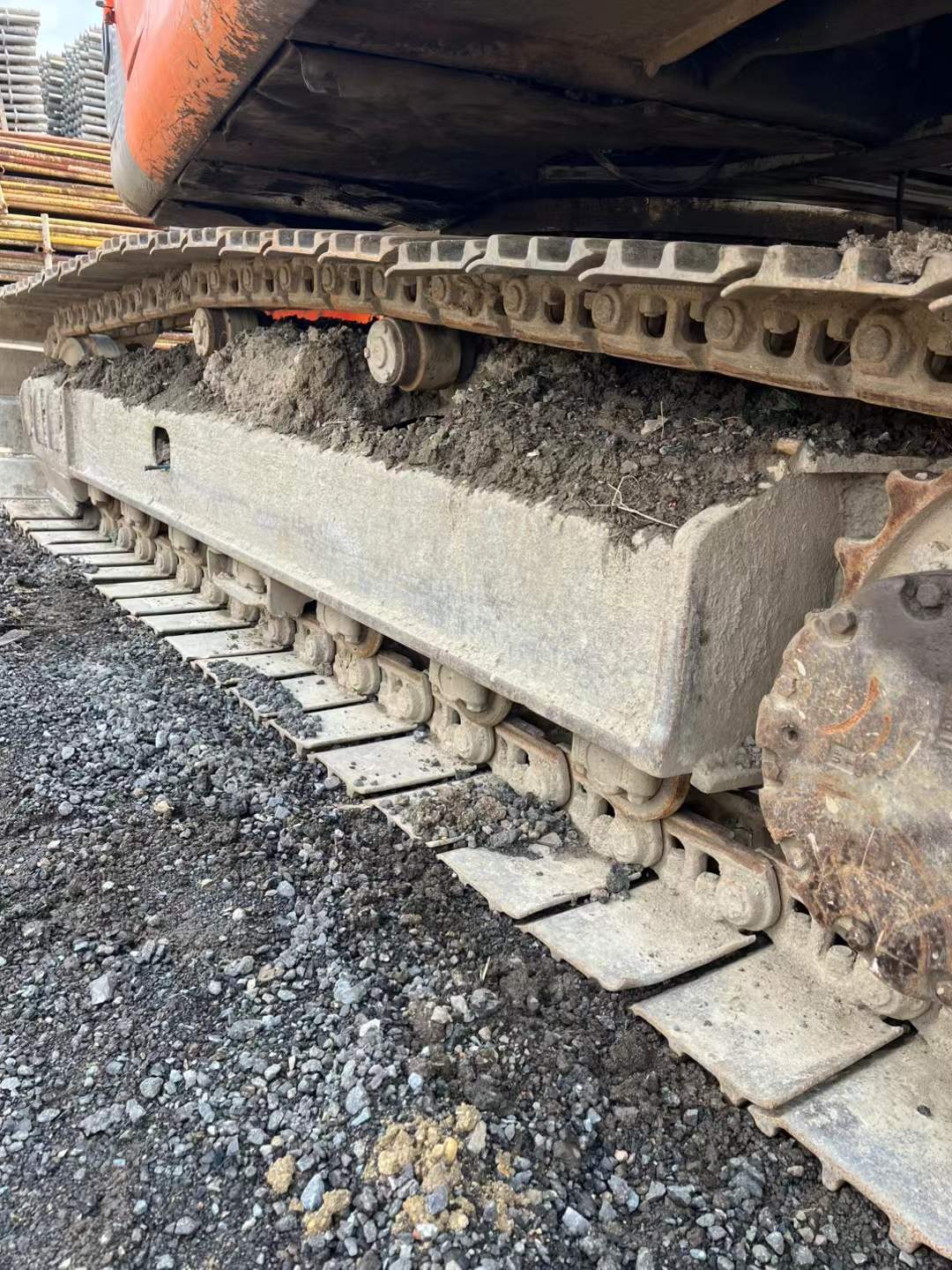 Buy Hitachi ZX200-6 Used Excavator / 3