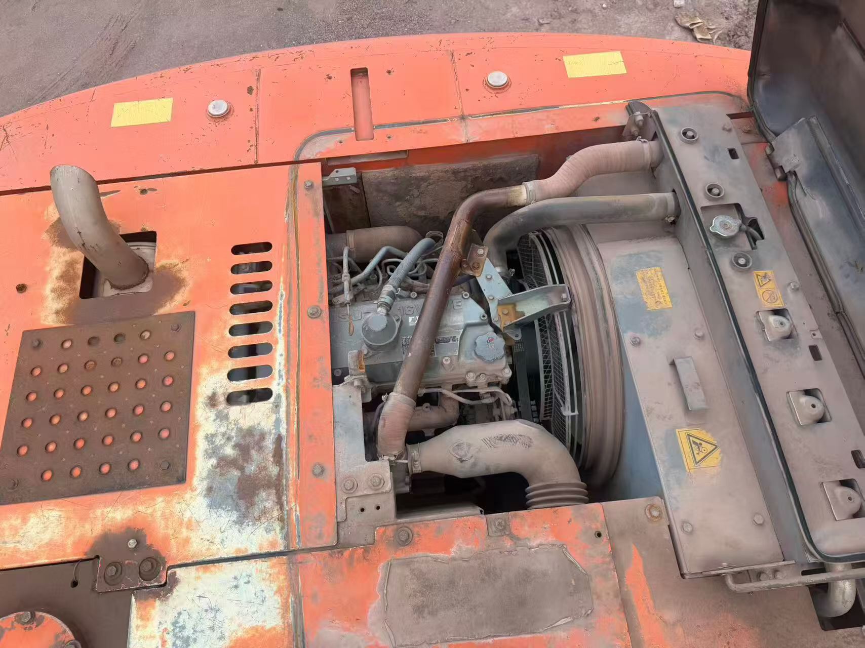 Buy Hitachi EX200-3 Used Excavator / 3