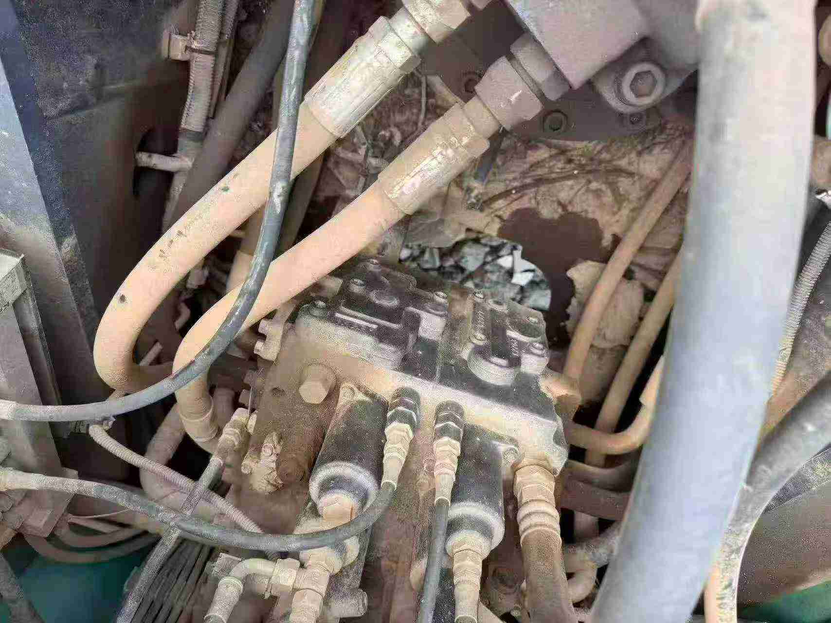 Buy Kobelco SK260 Used Excavator / 5