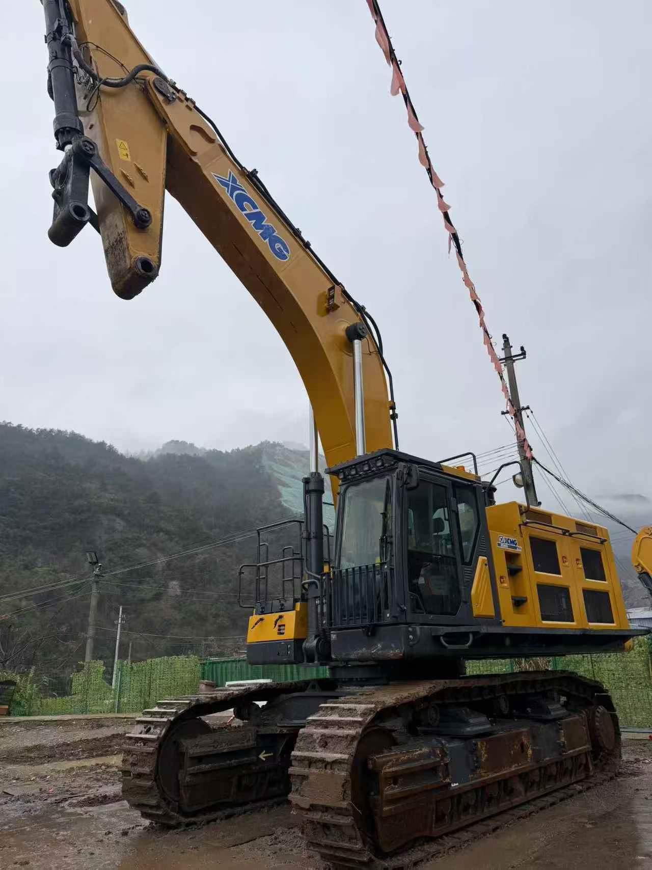 Buy XCMG LW800K Used Excavator / 2