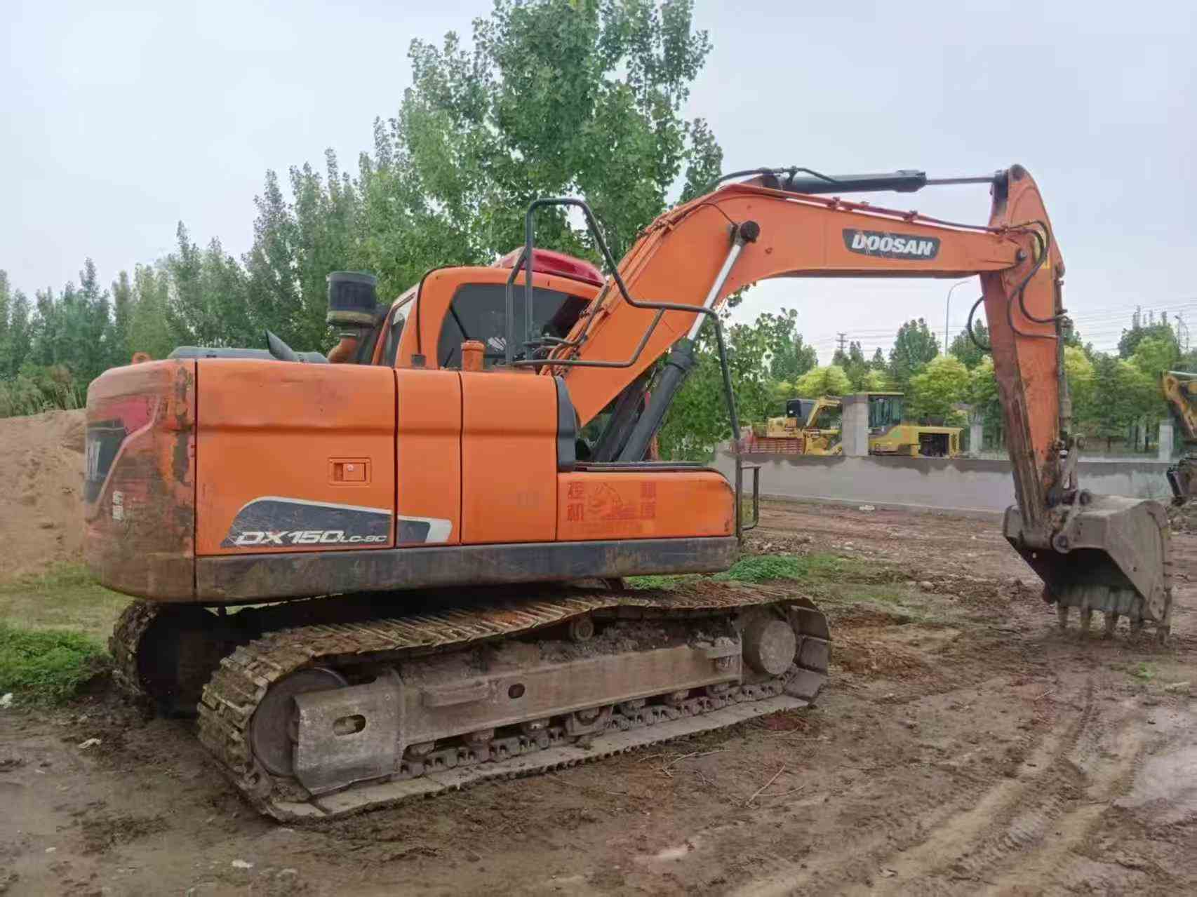 Buy Doosan S130W-3 Used Excavator / 2