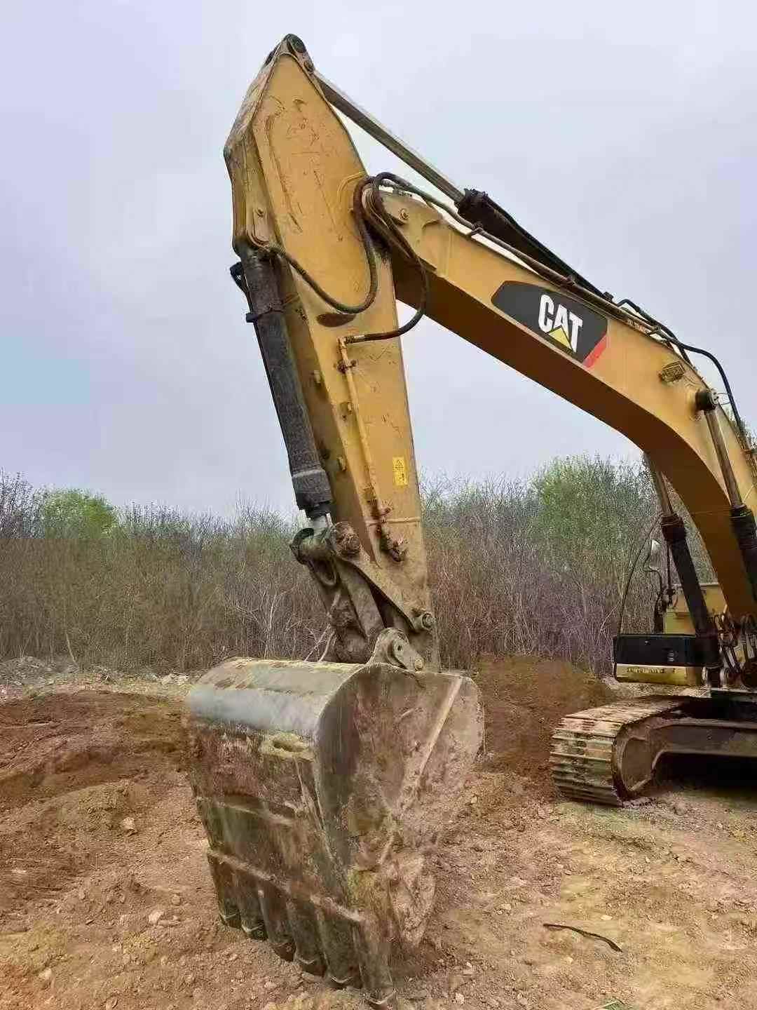 Buy Caterpillar 324D Used Excavator / 9