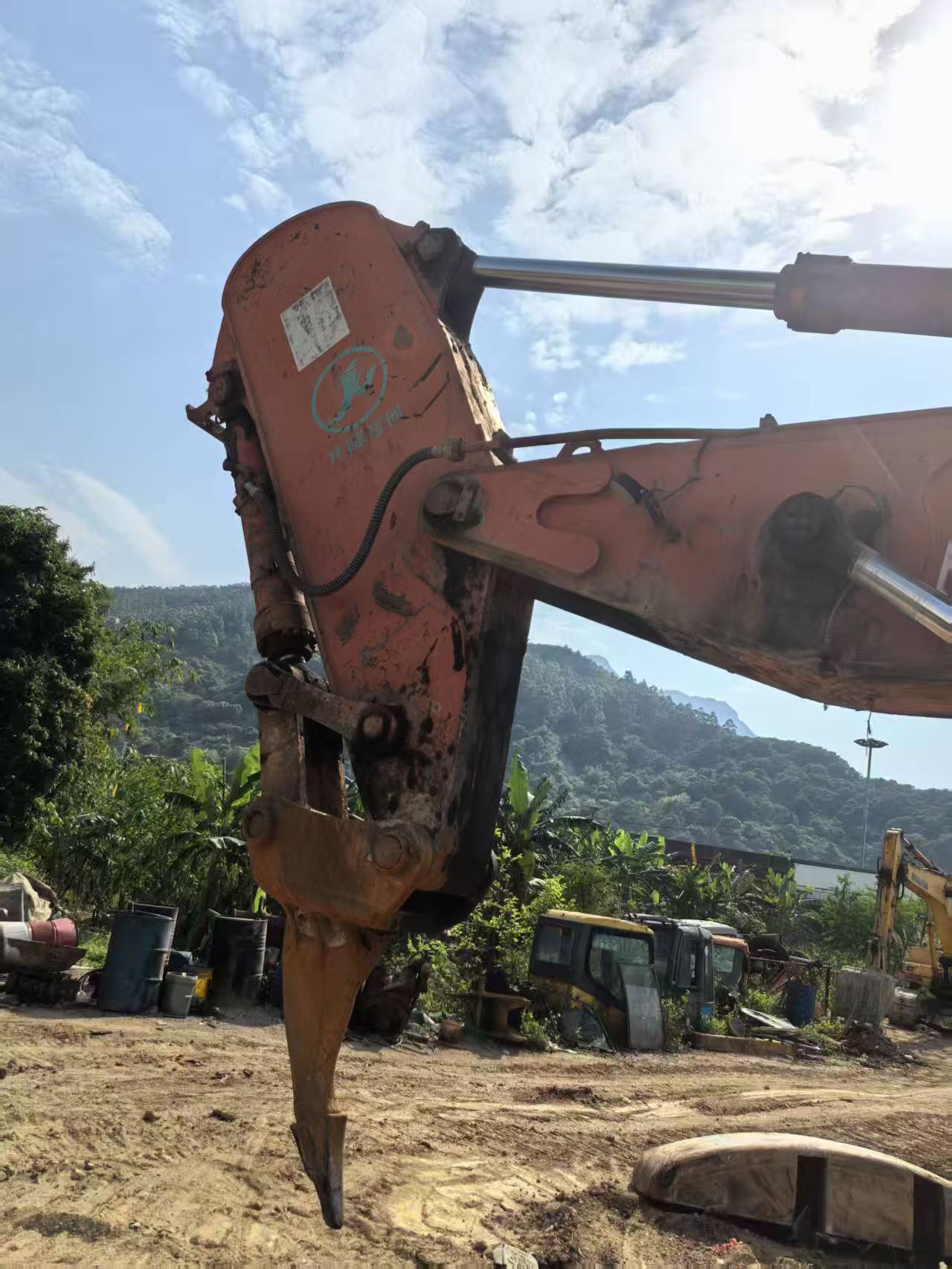 Buy Hitachi ZX490LCH-5A Used Excavator / 4
