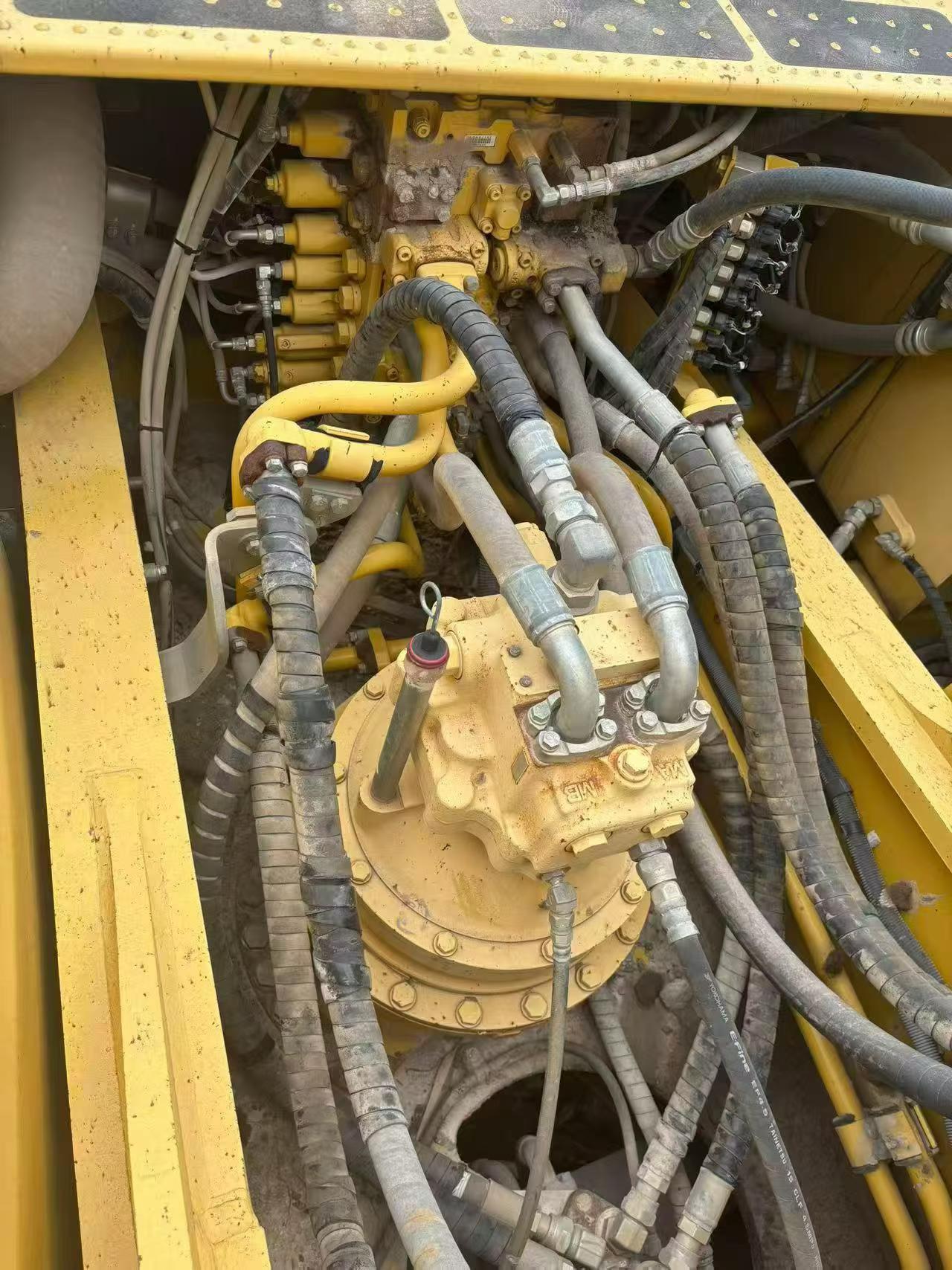 Buy Komatsu PC360-7 Used Excavator / 6