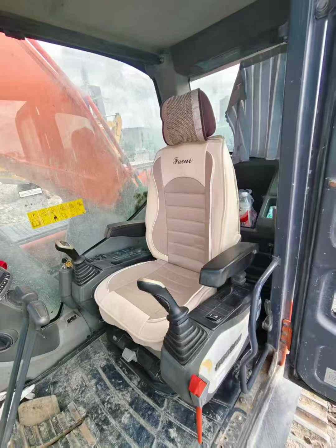 Buy Doosan DX380 Used Excavator / 7