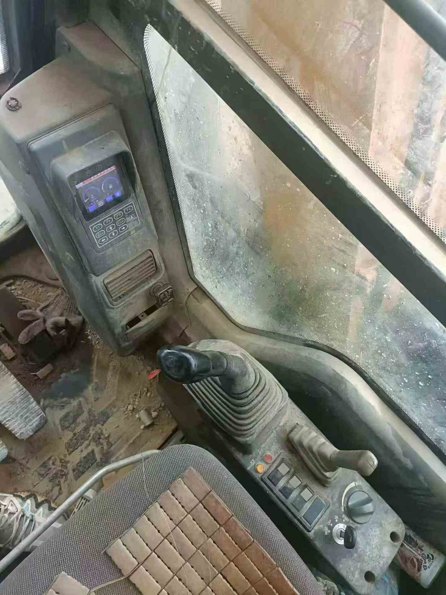 Buy Sany SY65C-9 Used Excavator / 4
