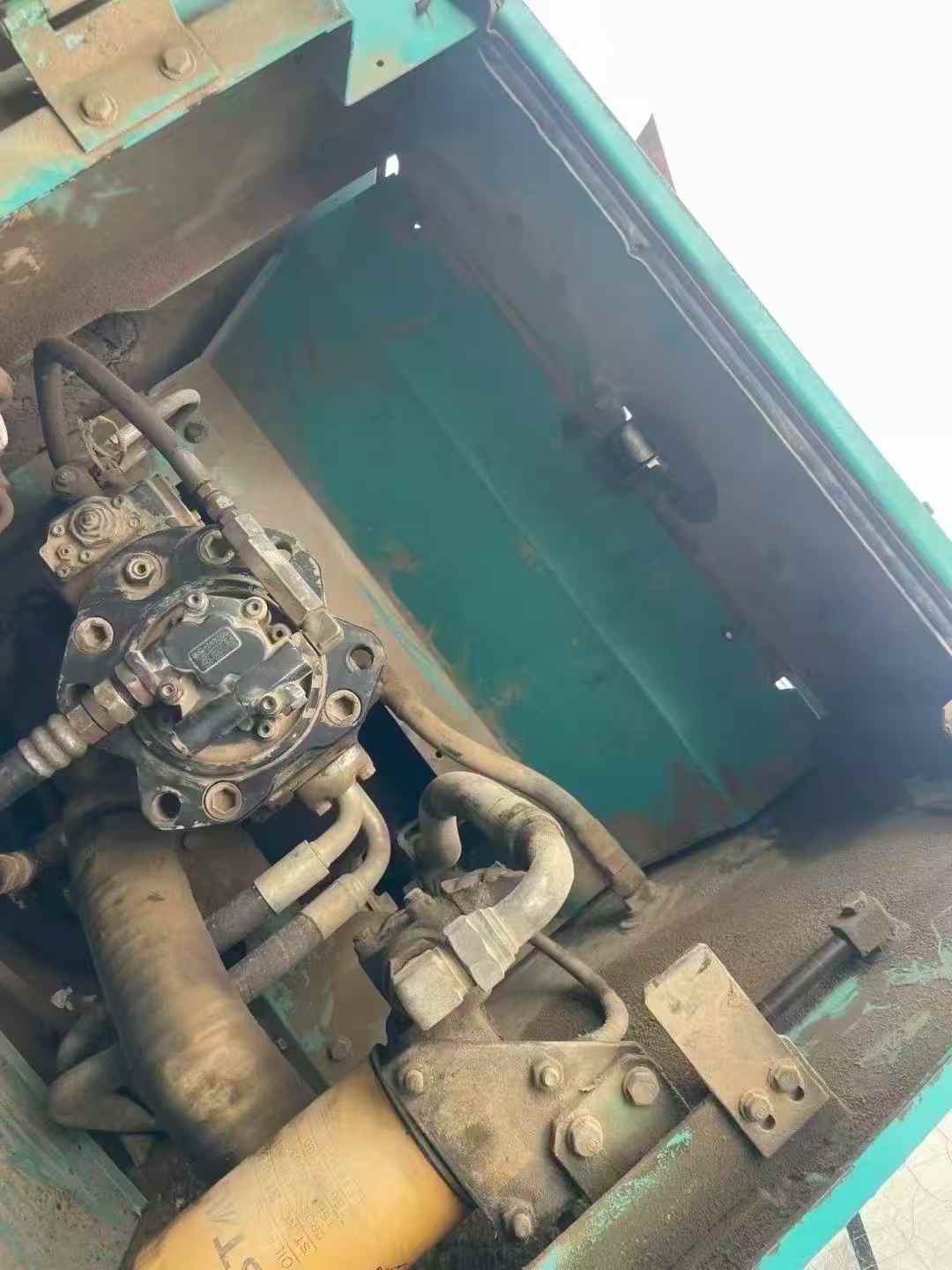 Buy Kobelco SK200-11 Used Excavator / 9
