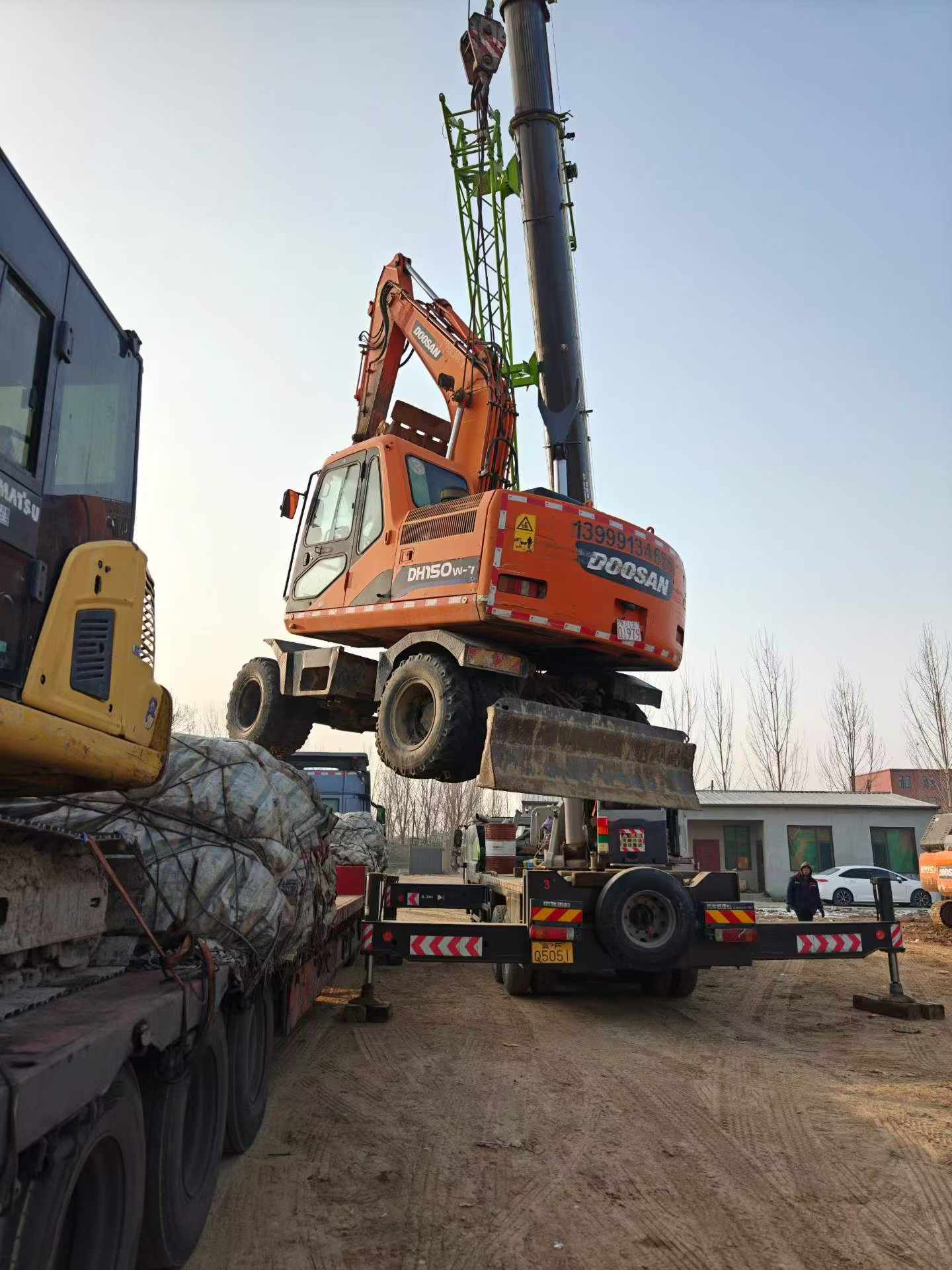 Buy Doosan DH300-7 Used Excavator / 8