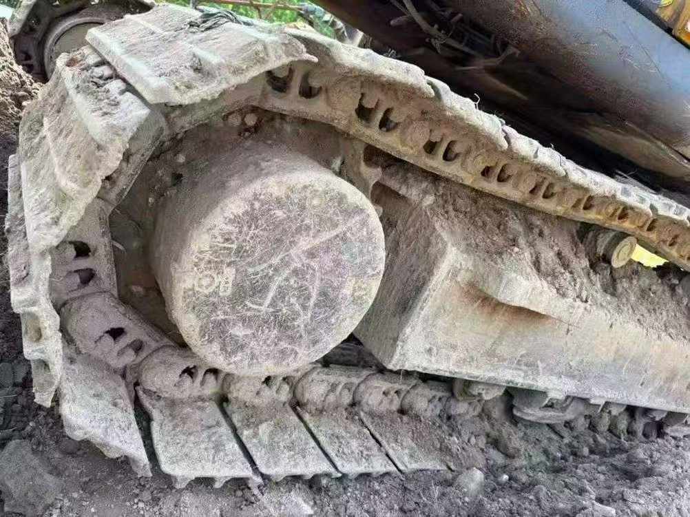 Buy XCMG XE200 Used Excavator / 7