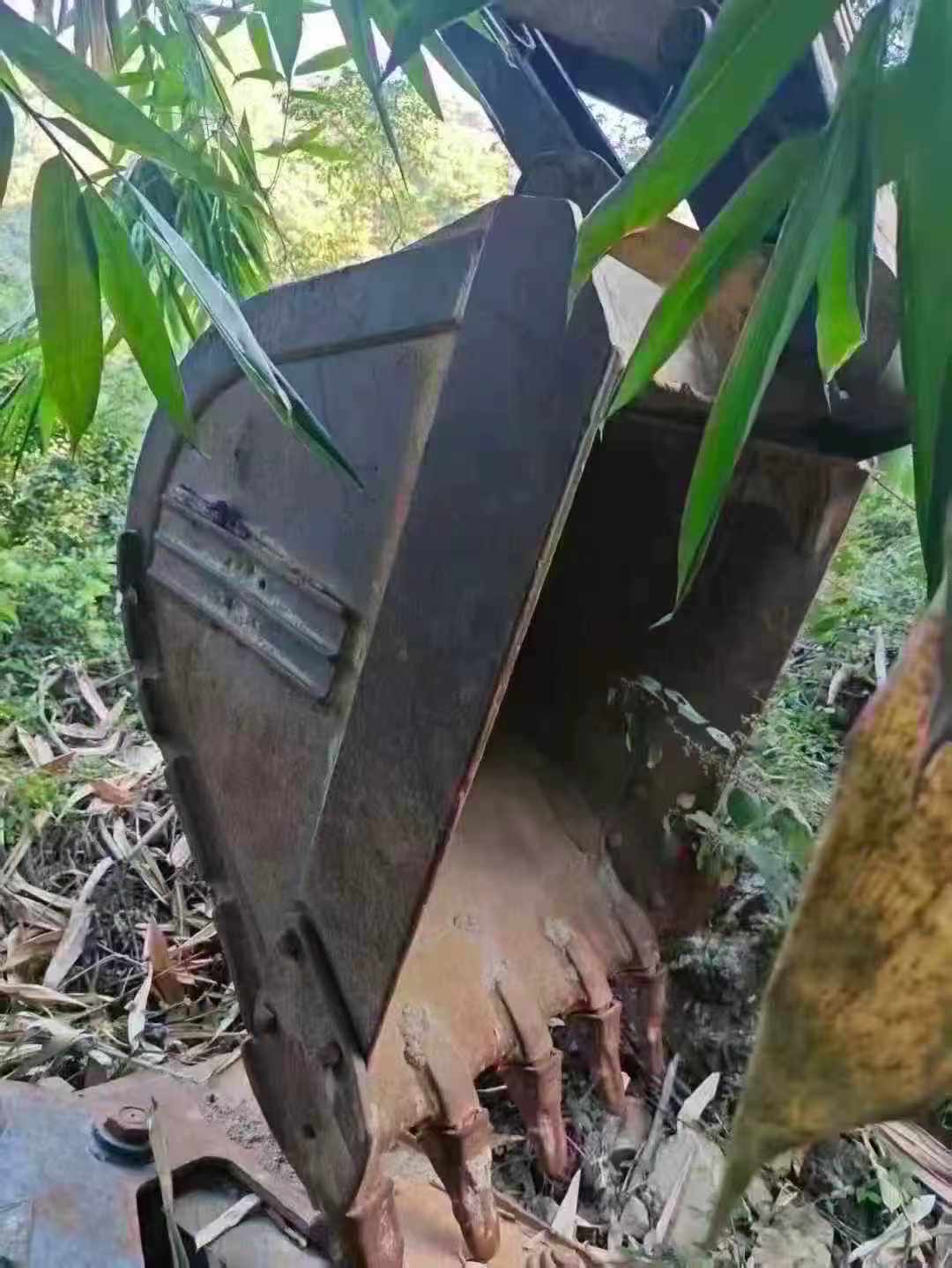 Buy Sany SY215C Used Excavator / 8