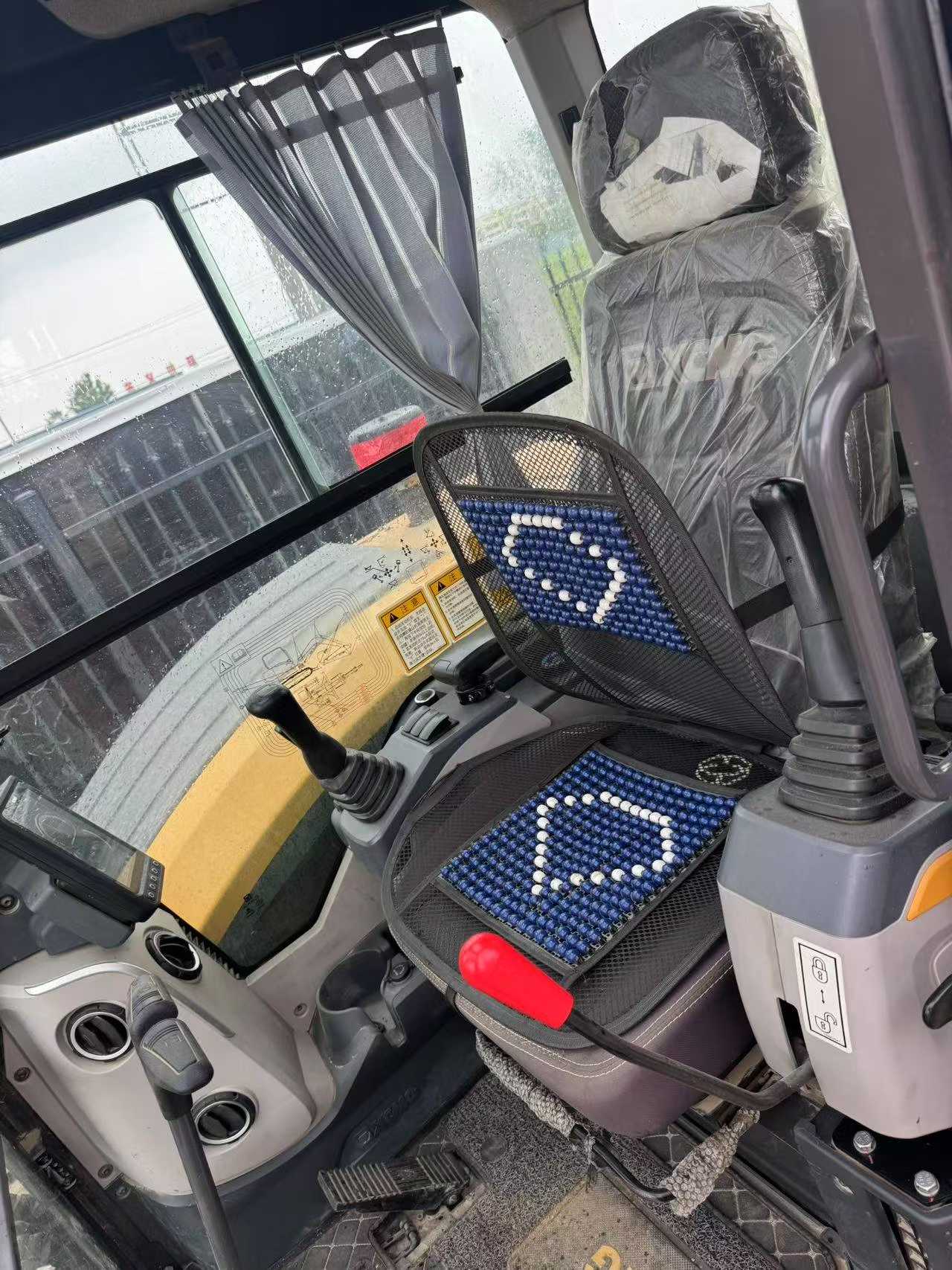 Buy XCMG XE55D Used Excavator / 9