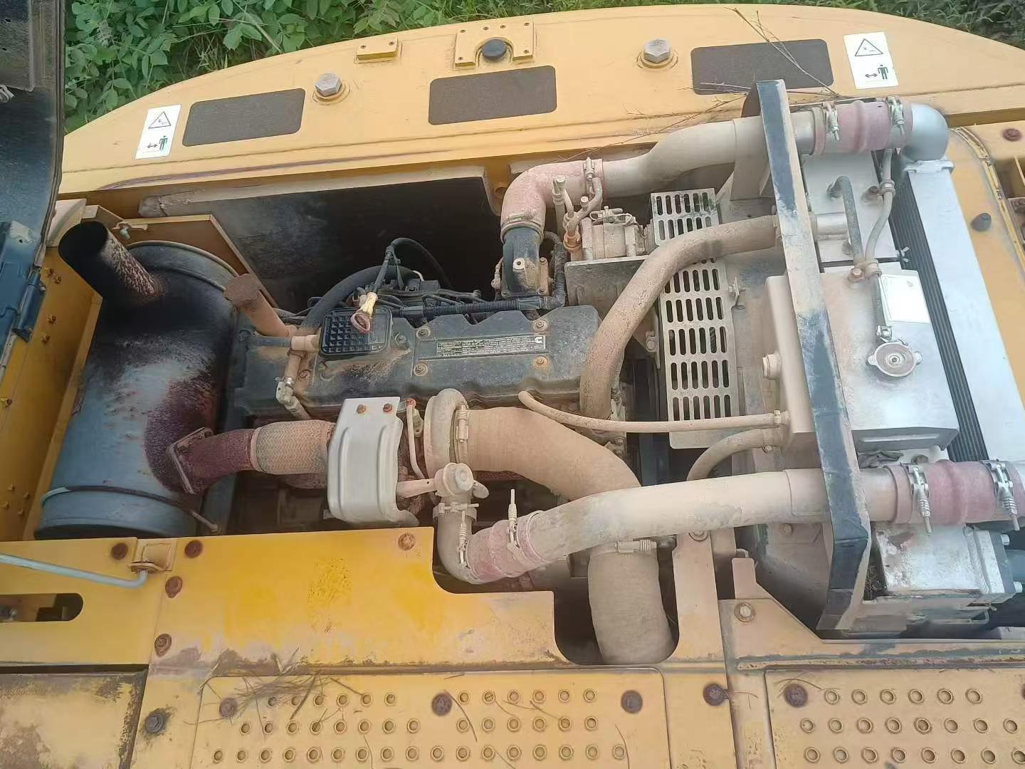 Buy XCMG XE205DA Used Excavator / 3