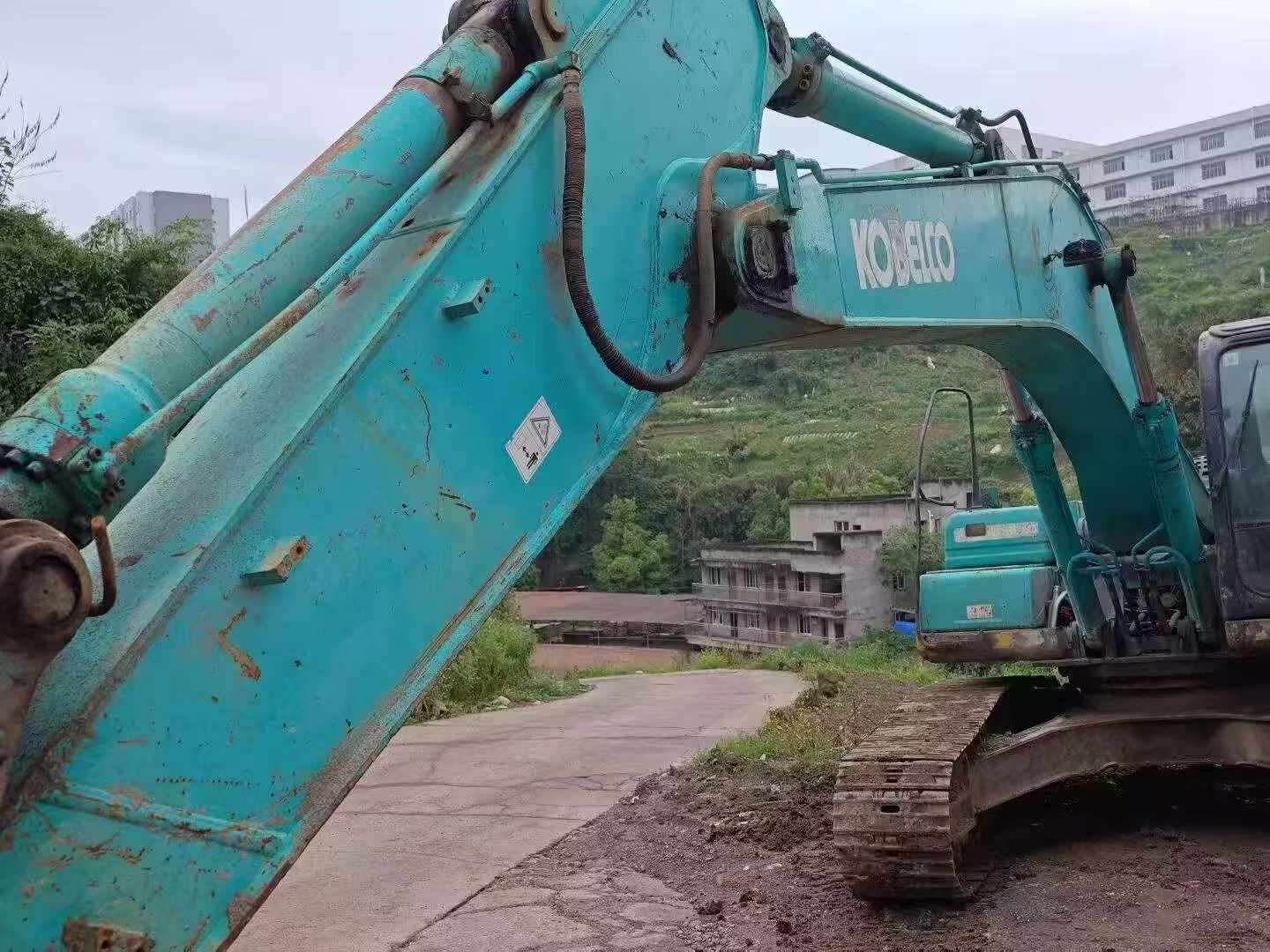 Buy Kobelco SK260 Used Excavator / 9