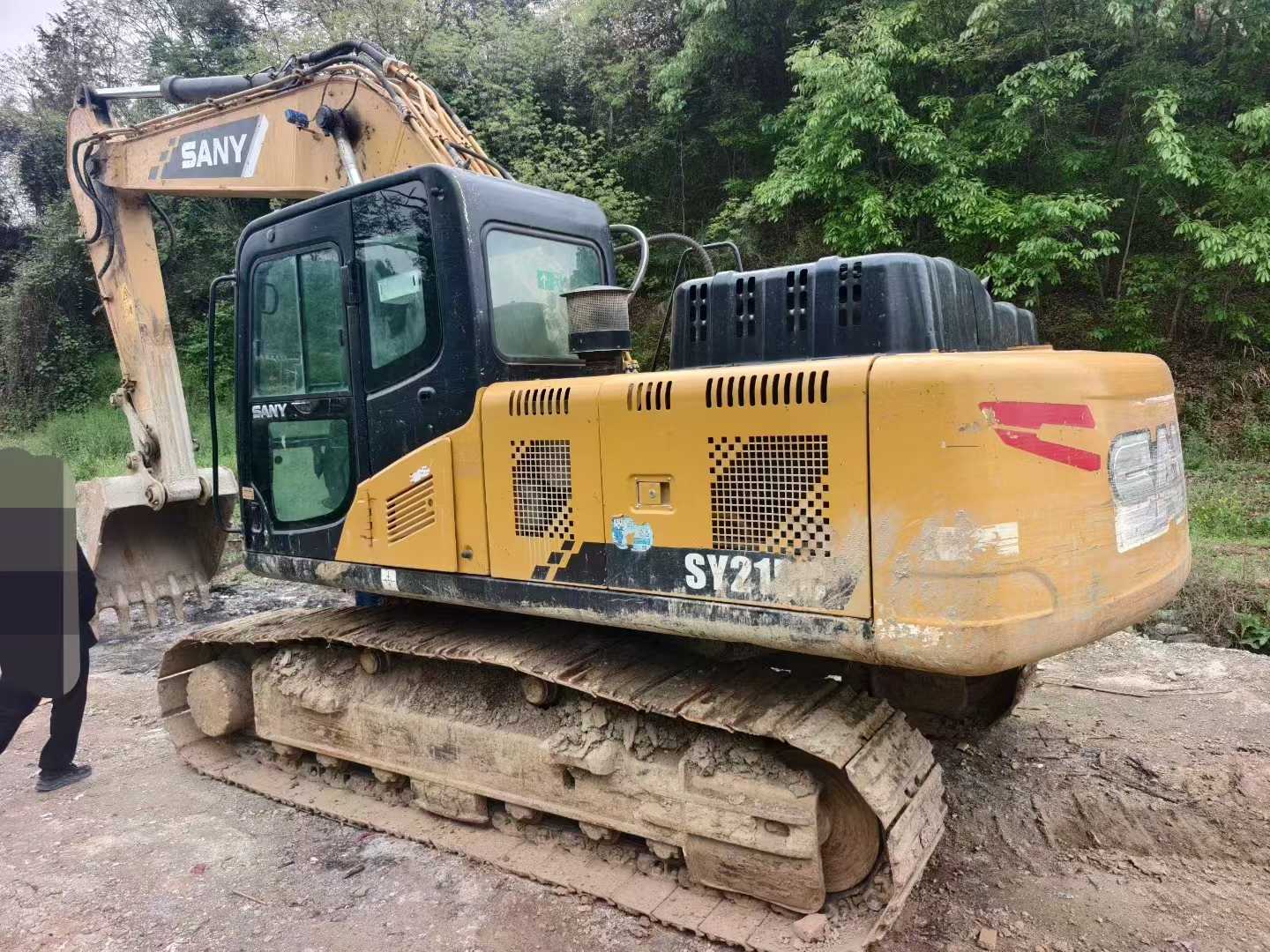 Buy Sany SY205C Used Excavator / 3