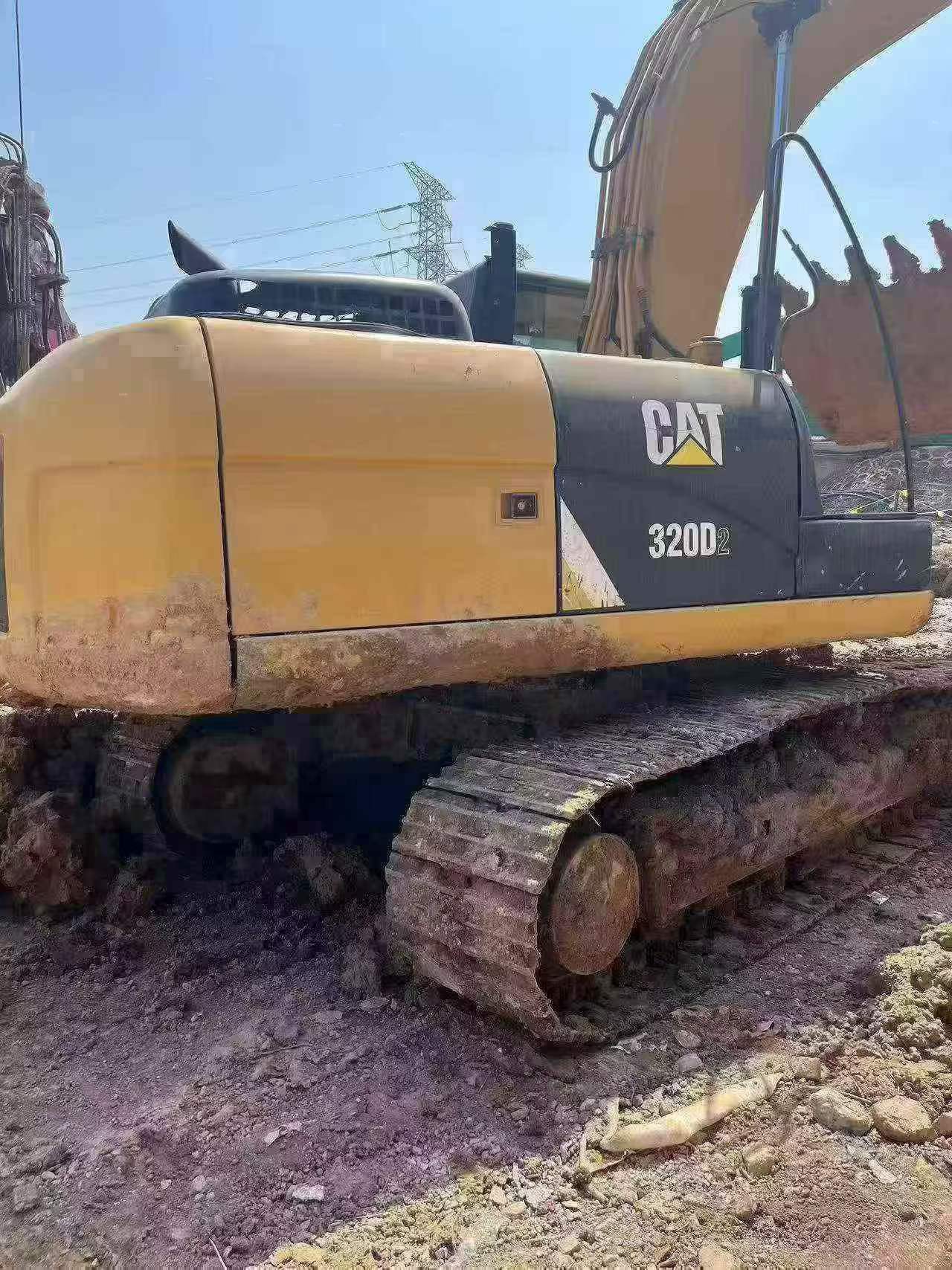 Buy Caterpillar 320D Used Excavator / 8