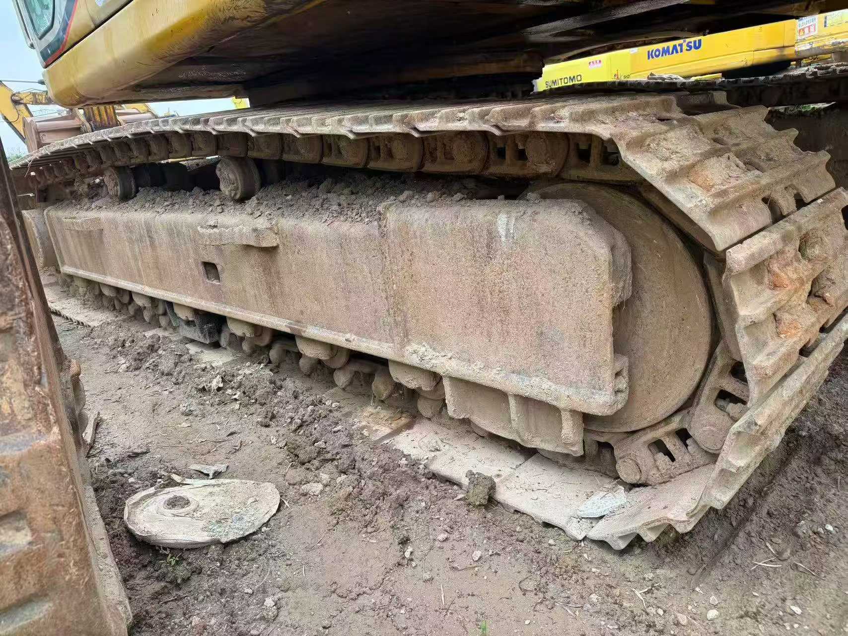 Buy Kato HD1430-7 Used Excavator / 5