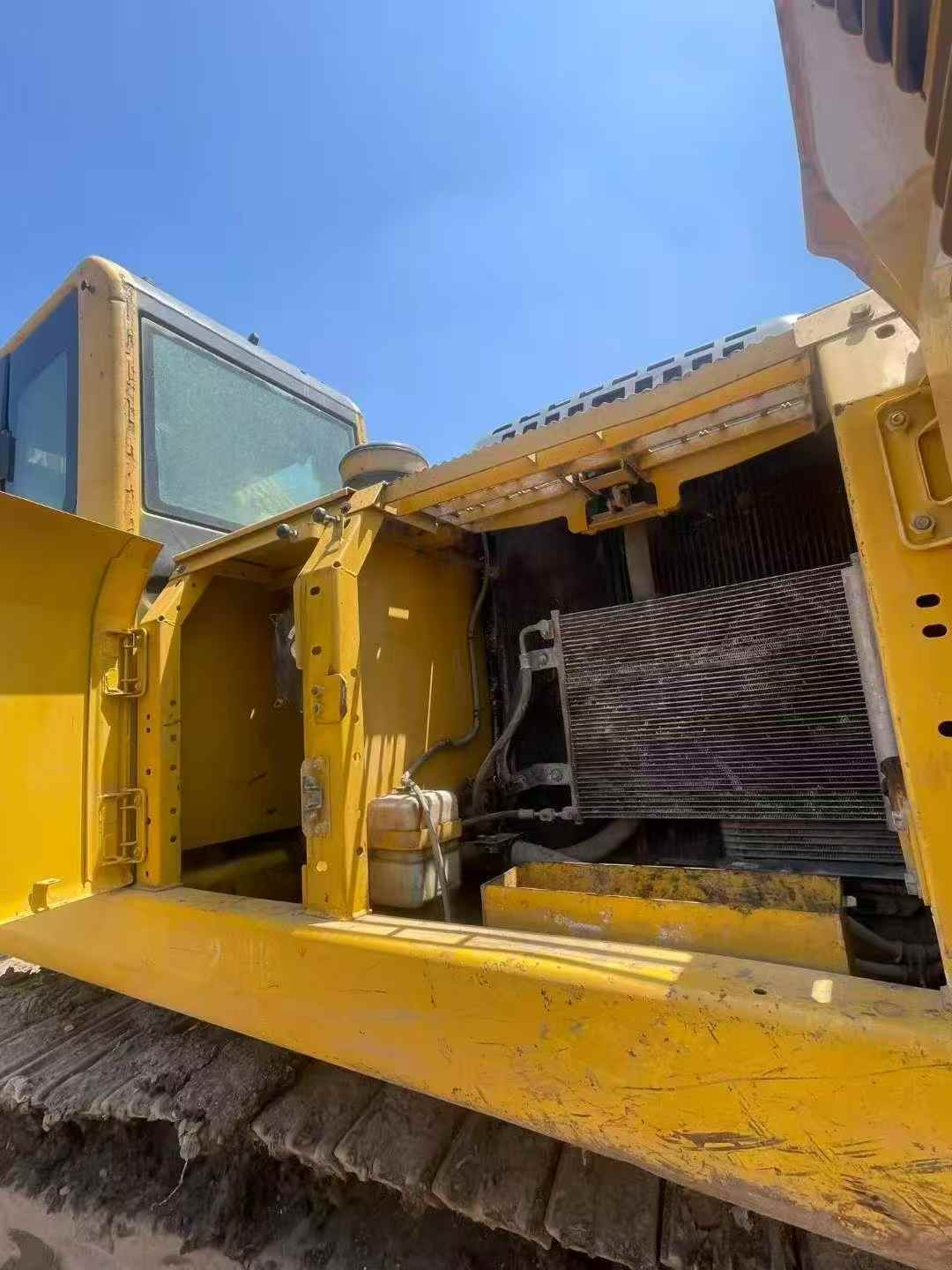 Buy Komatsu PC200-8 Used Excavator / 9