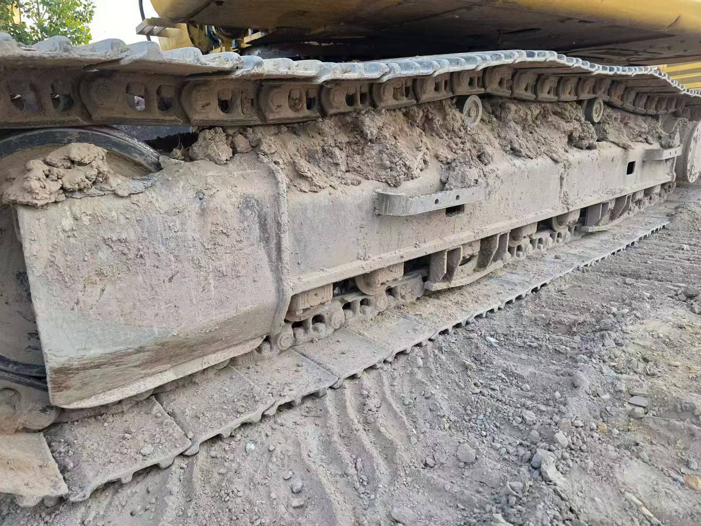 Buy Caterpillar 323D2L Used Excavator / 3