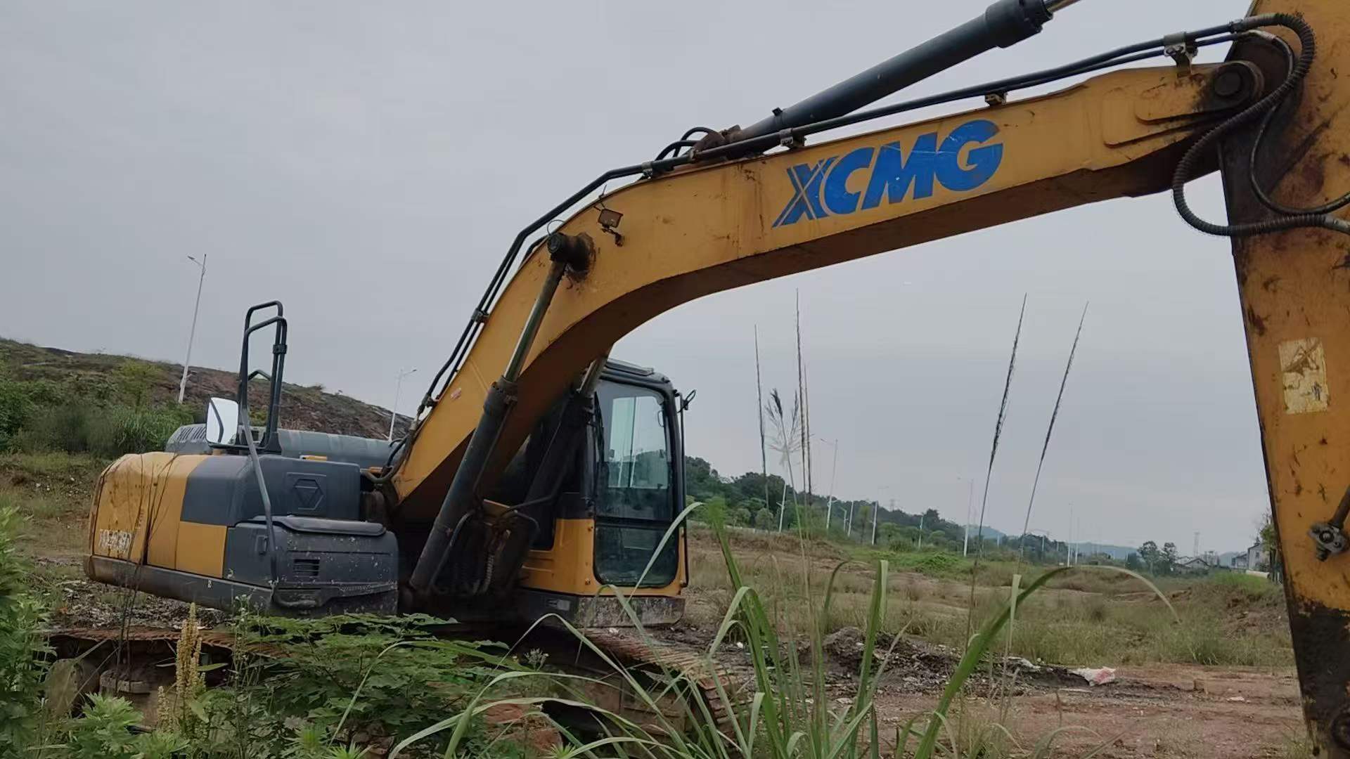 Buy XCMG XE200 Used Excavator / 3