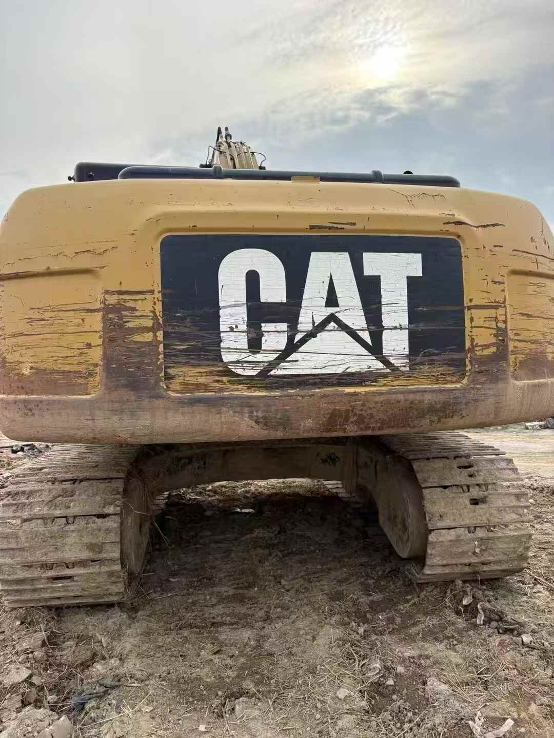 Buy Caterpillar 320D Used Excavator / 2