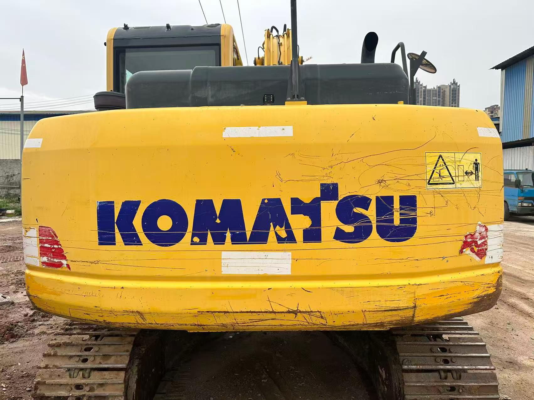 Buy Komatsu PC130-8 Used Excavator / 9