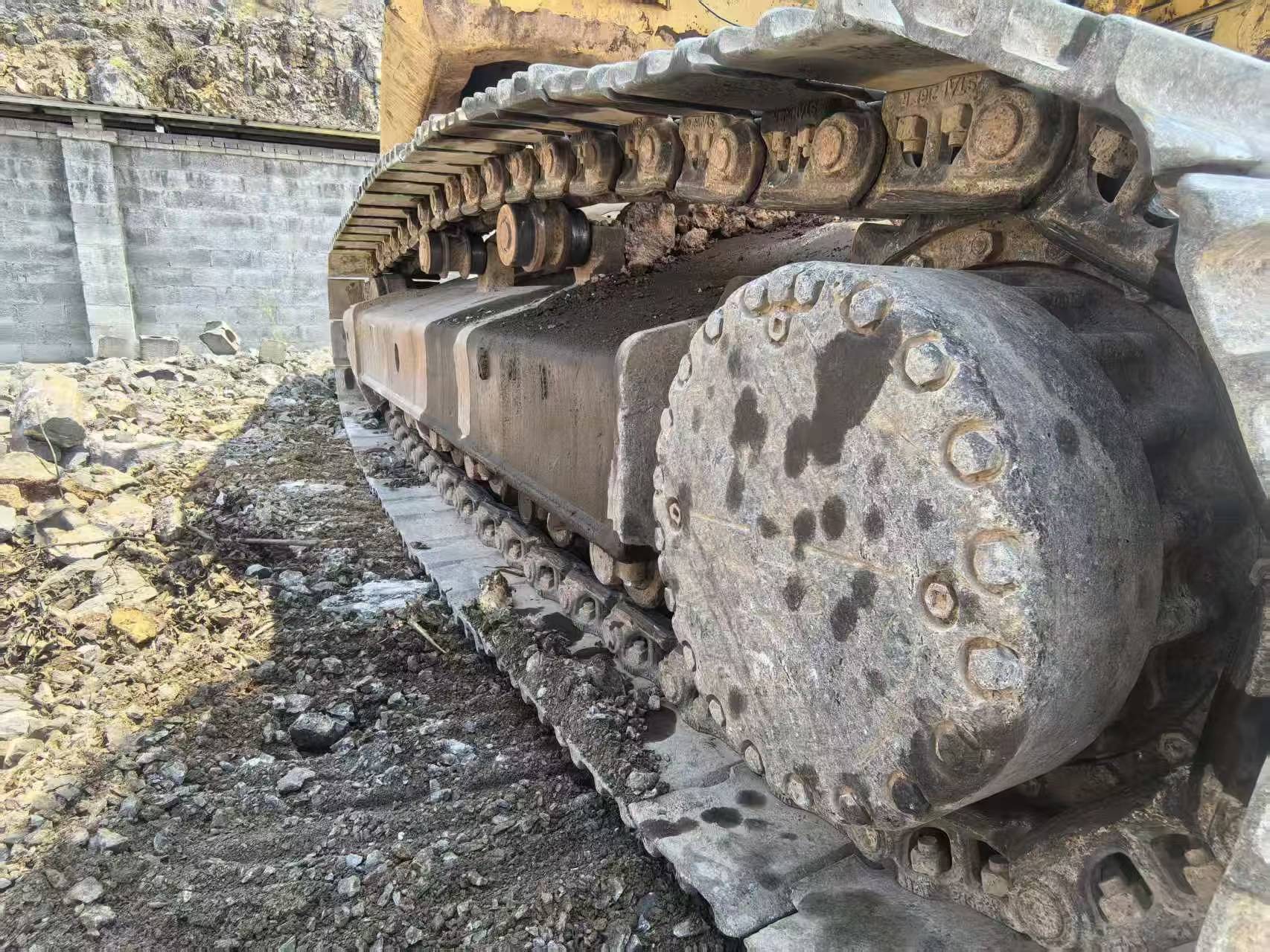Buy Komatsu PC300 Used Excavator / 5