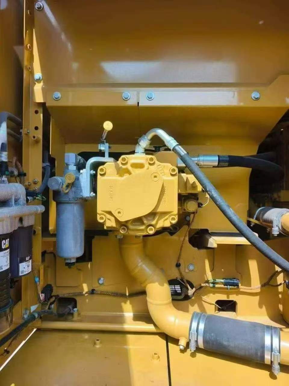 Buy Caterpillar 323 Used Excavator / 9