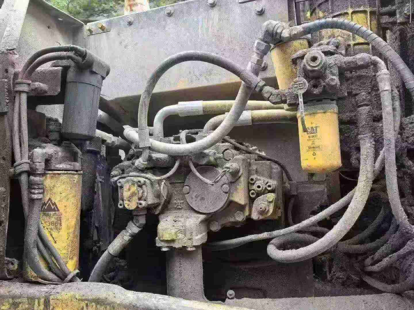 Buy Caterpillar 320D Used Excavator / 2