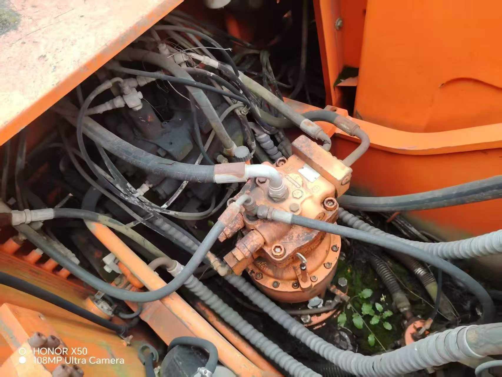 Buy Doosan DH220 Used Excavator / 2