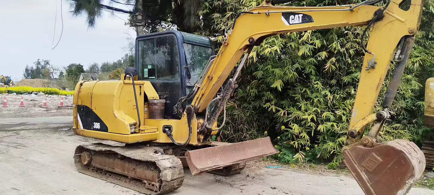 Buy Caterpillar 306D Used Excavator / 3