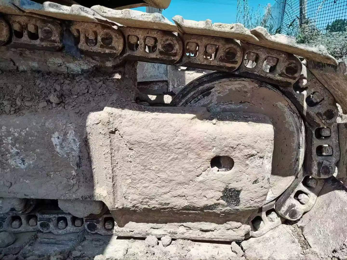 Buy Komatsu PC200 Used Excavator / 7