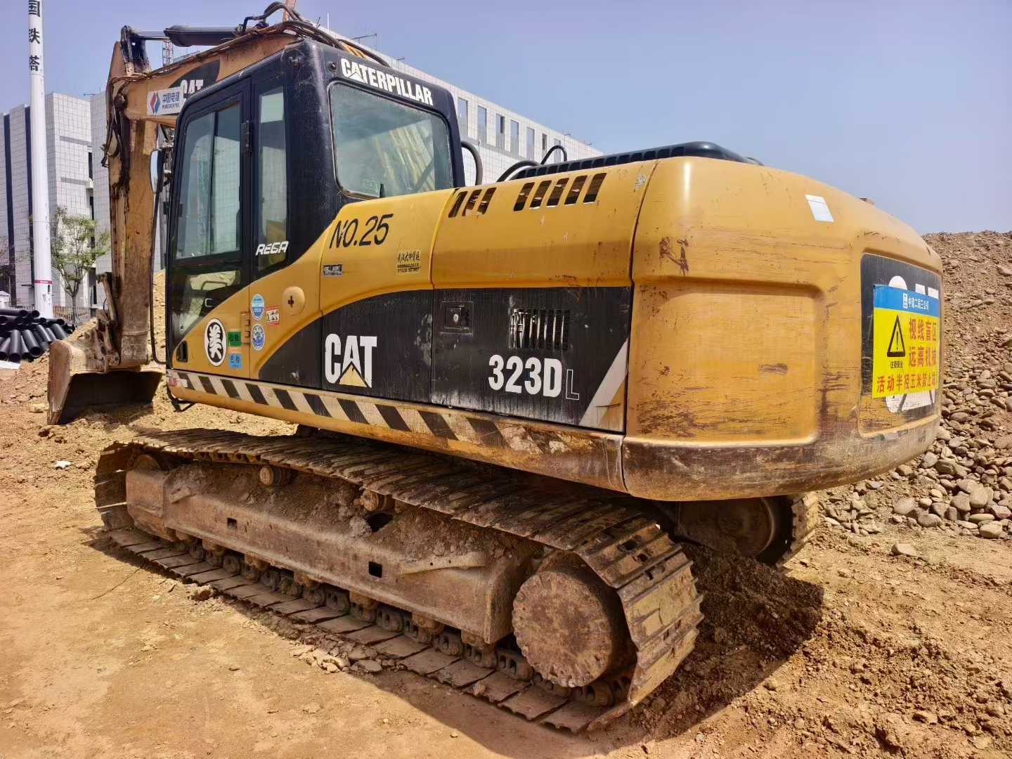 Buy Caterpillar 320A Used Excavator / 4