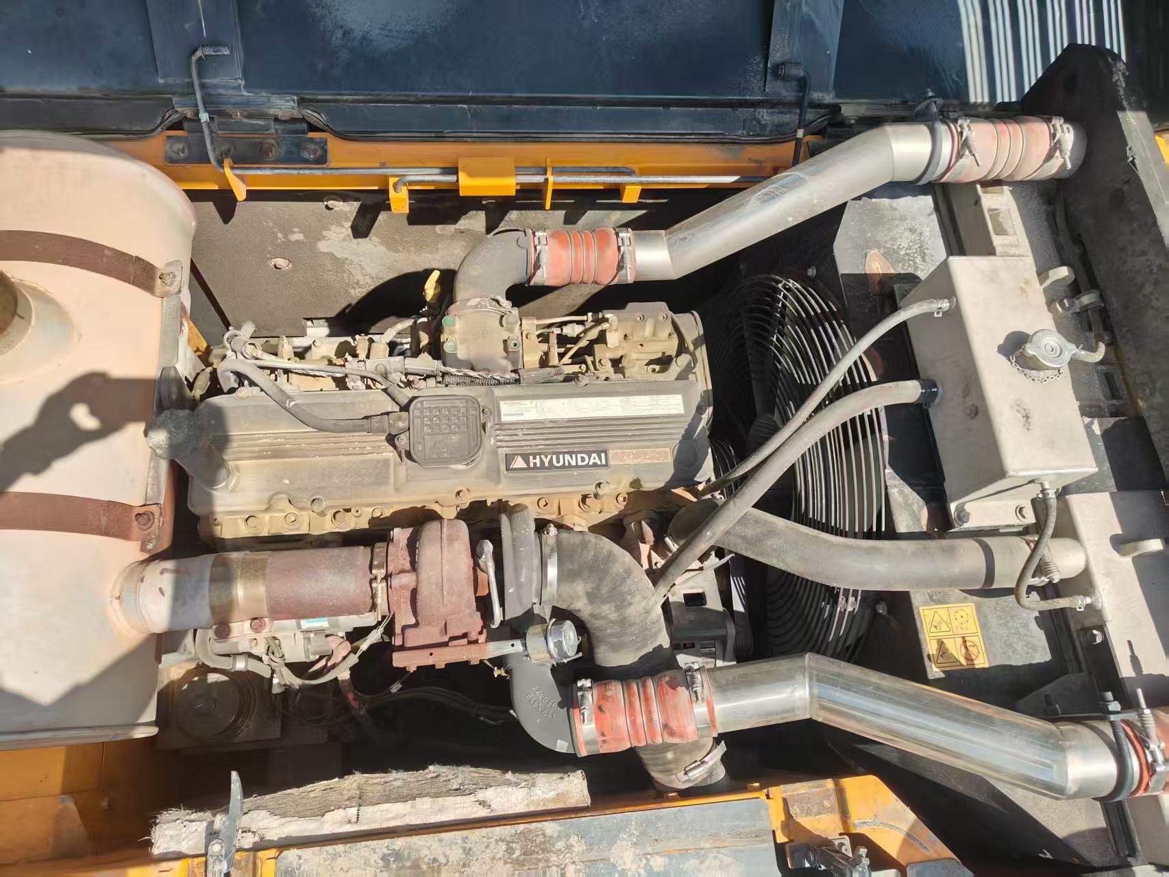 Buy Hyundai R350LVS Used Excavator / 7