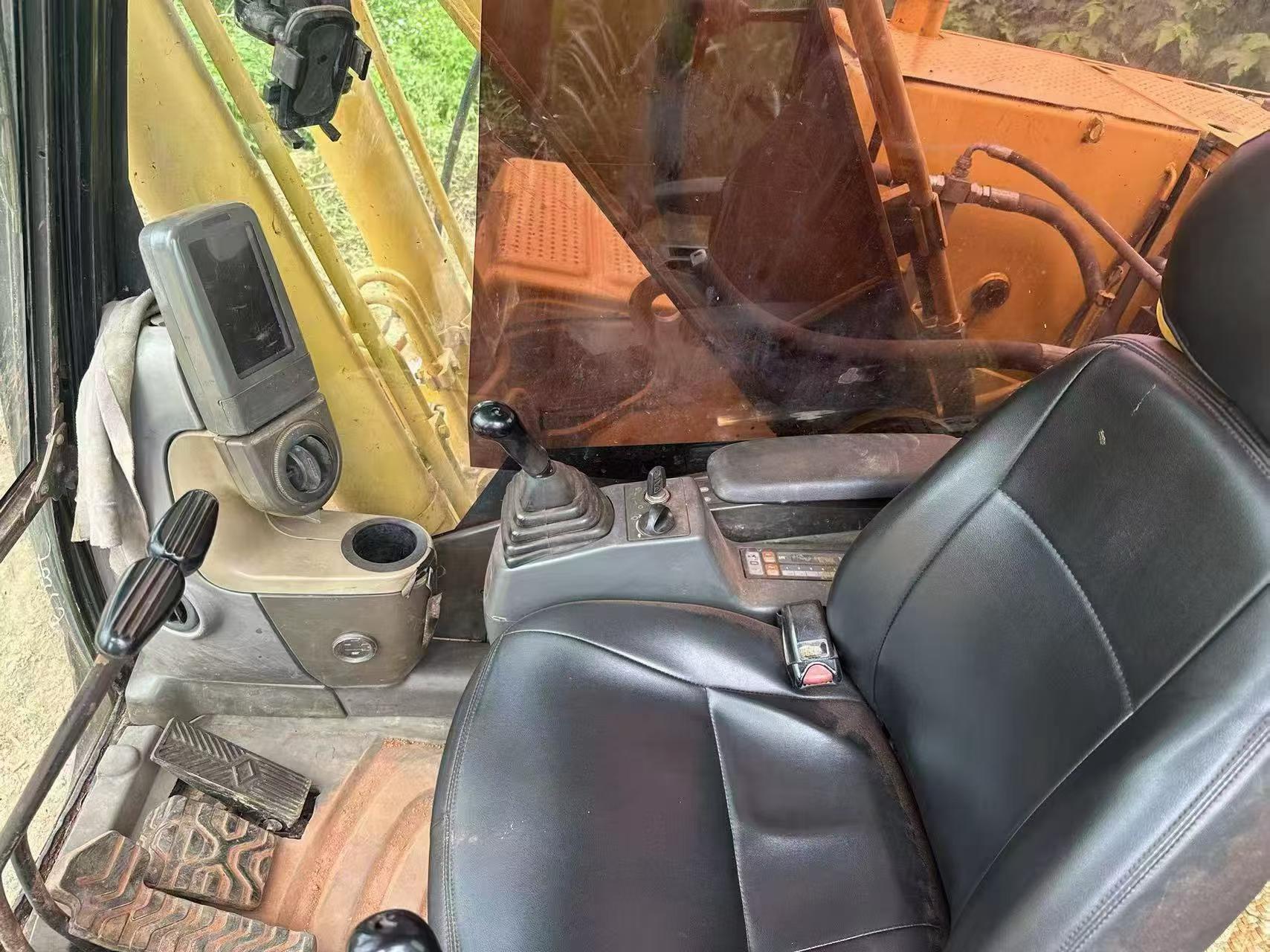 Buy Caterpillar 320D Used Excavator / 9