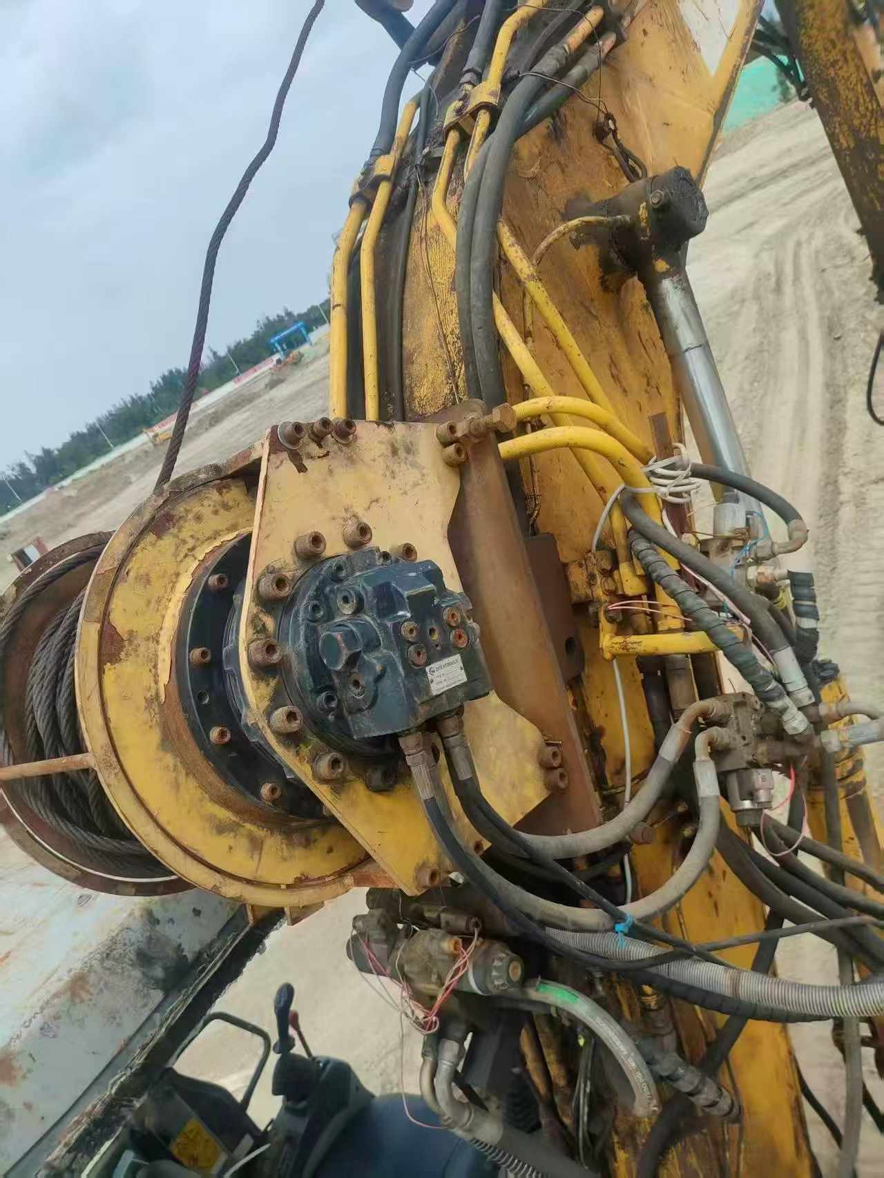 Buy Komatsu PC128US Used Excavator / 4