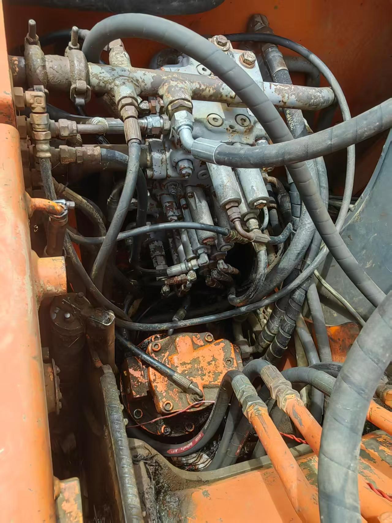 Buy Hitachi EX70 Used Excavator / 4