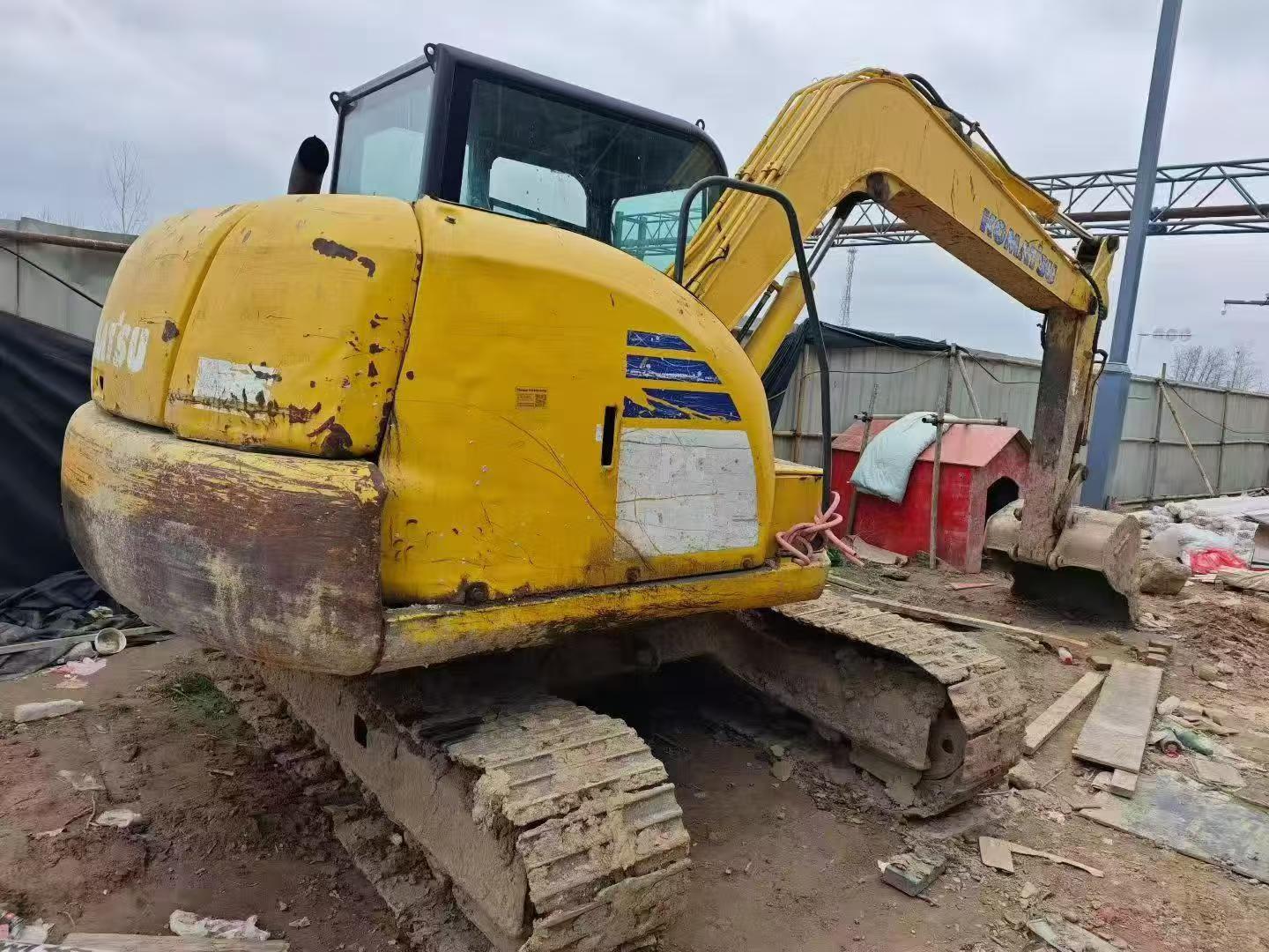 Buy Komatsu PC70-8 Used Excavator / 7