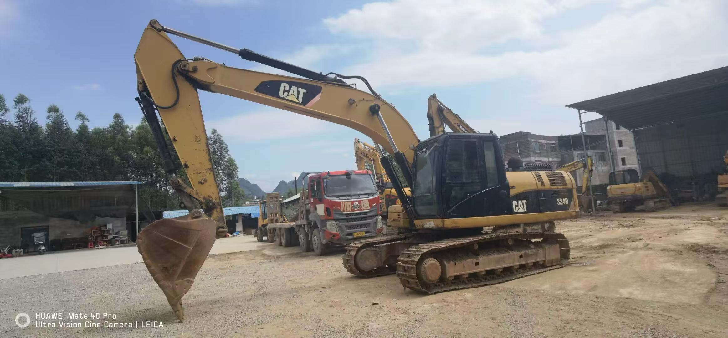 Buy Caterpillar 324D Used Excavator / 3